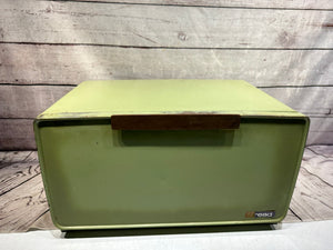 Beauty Ware Bread Box