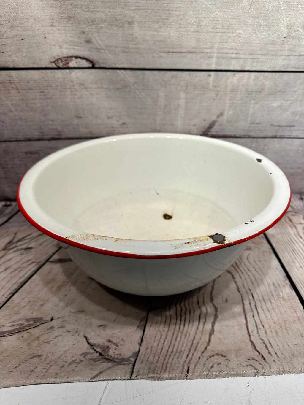 15" Enamel BAsin