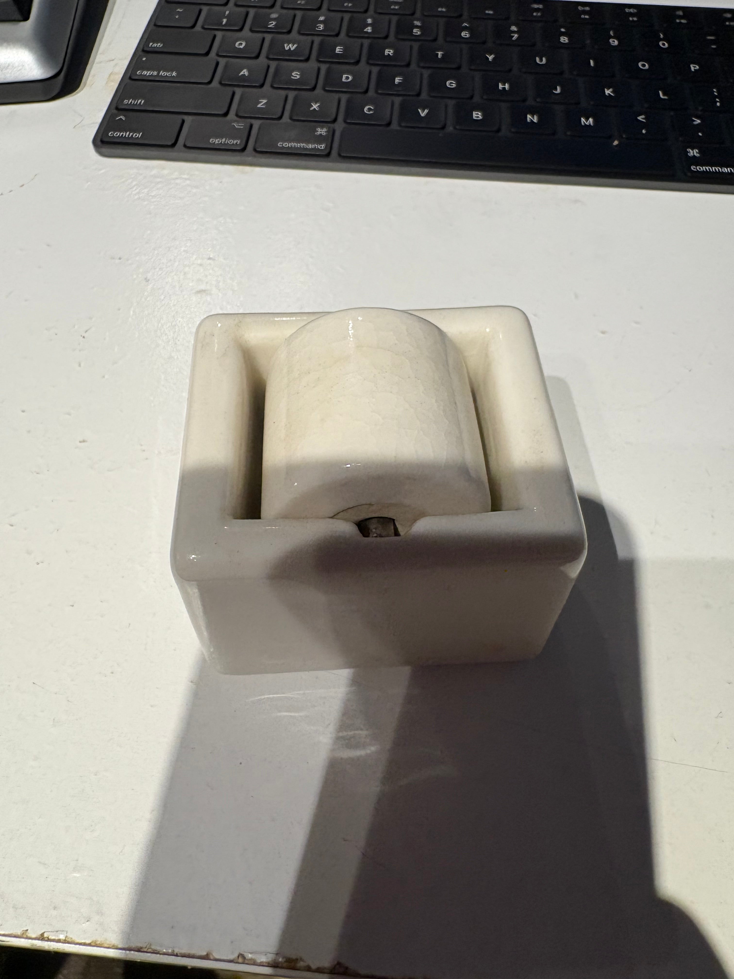 Envelope Moisturizer porcelain
