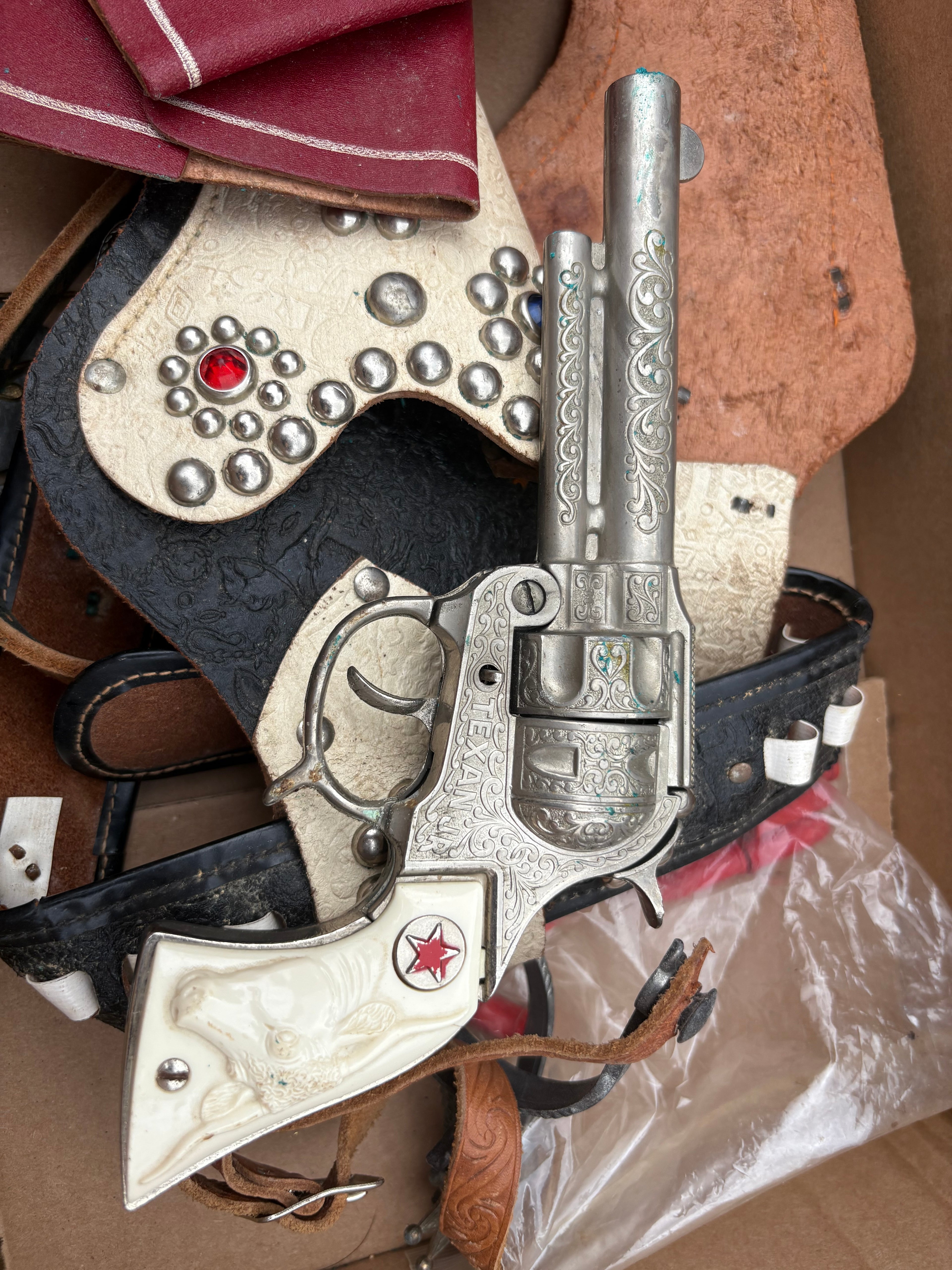Texan JR Cap Gun set