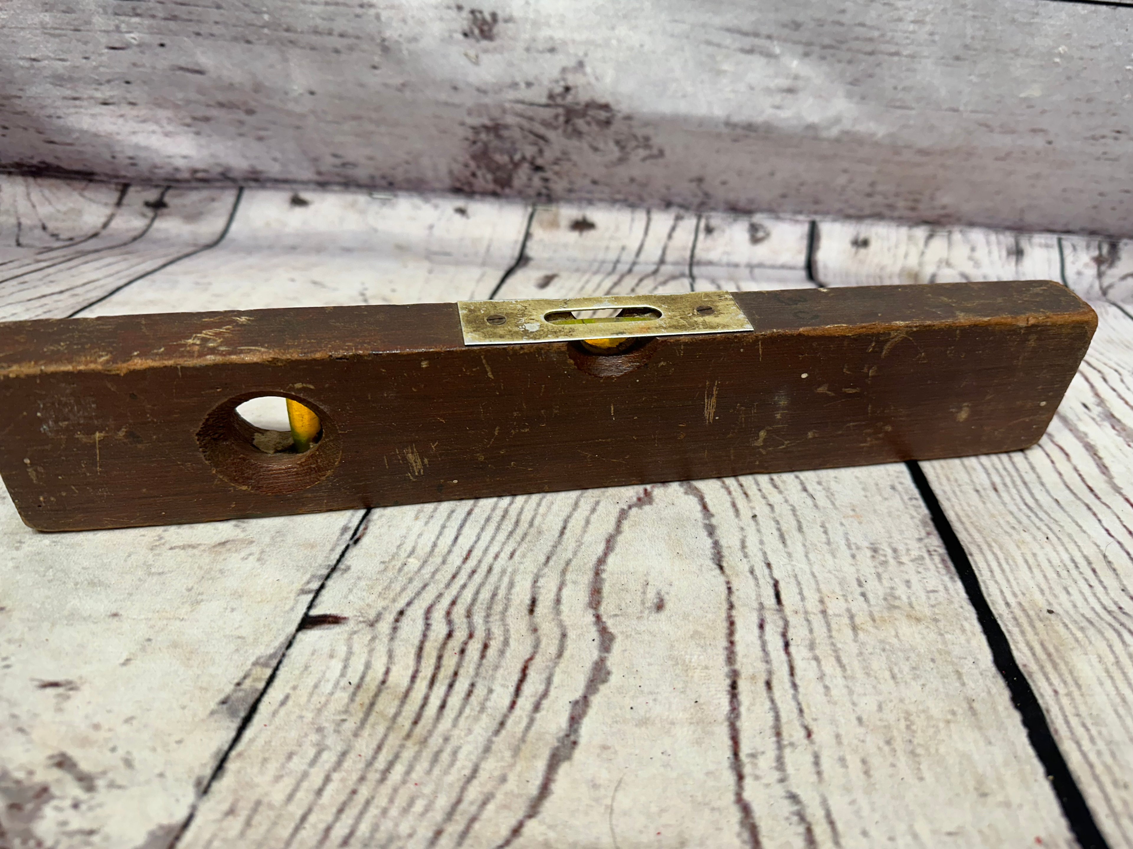 Small Wood Level