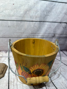 Wood Fall Bucket