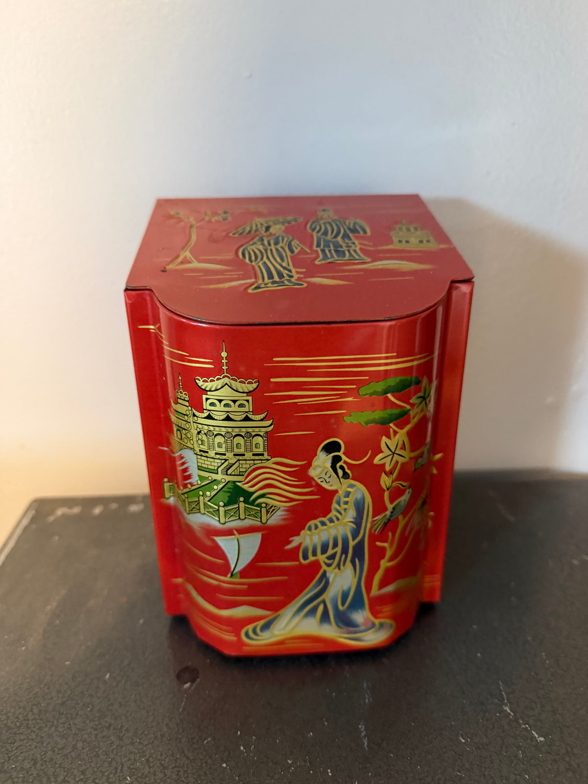 Japanese Art/Glassware