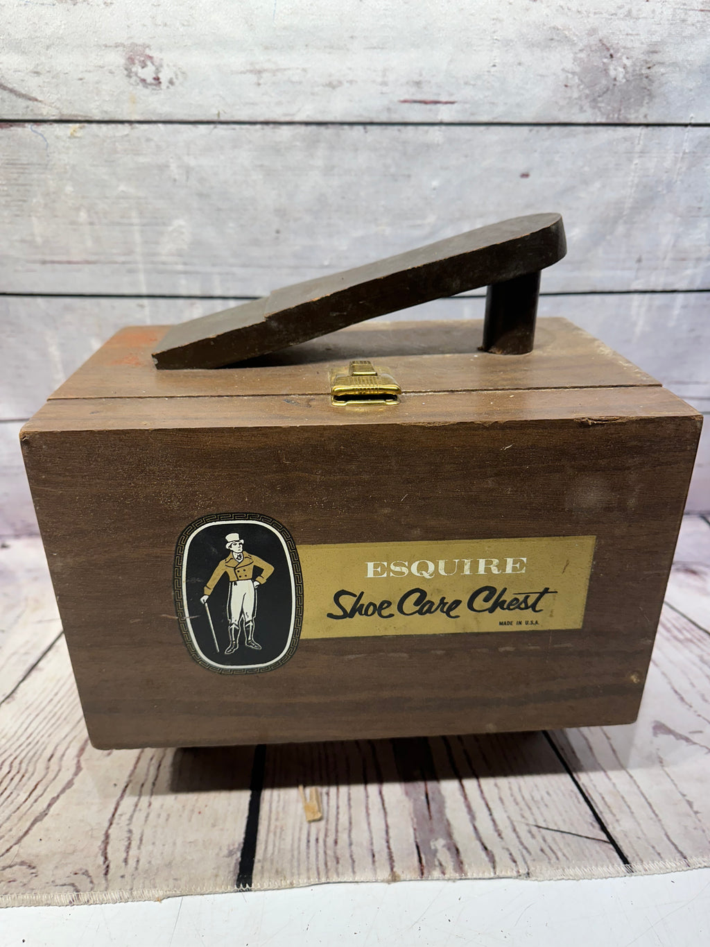 Esquire Shoe Care Chest