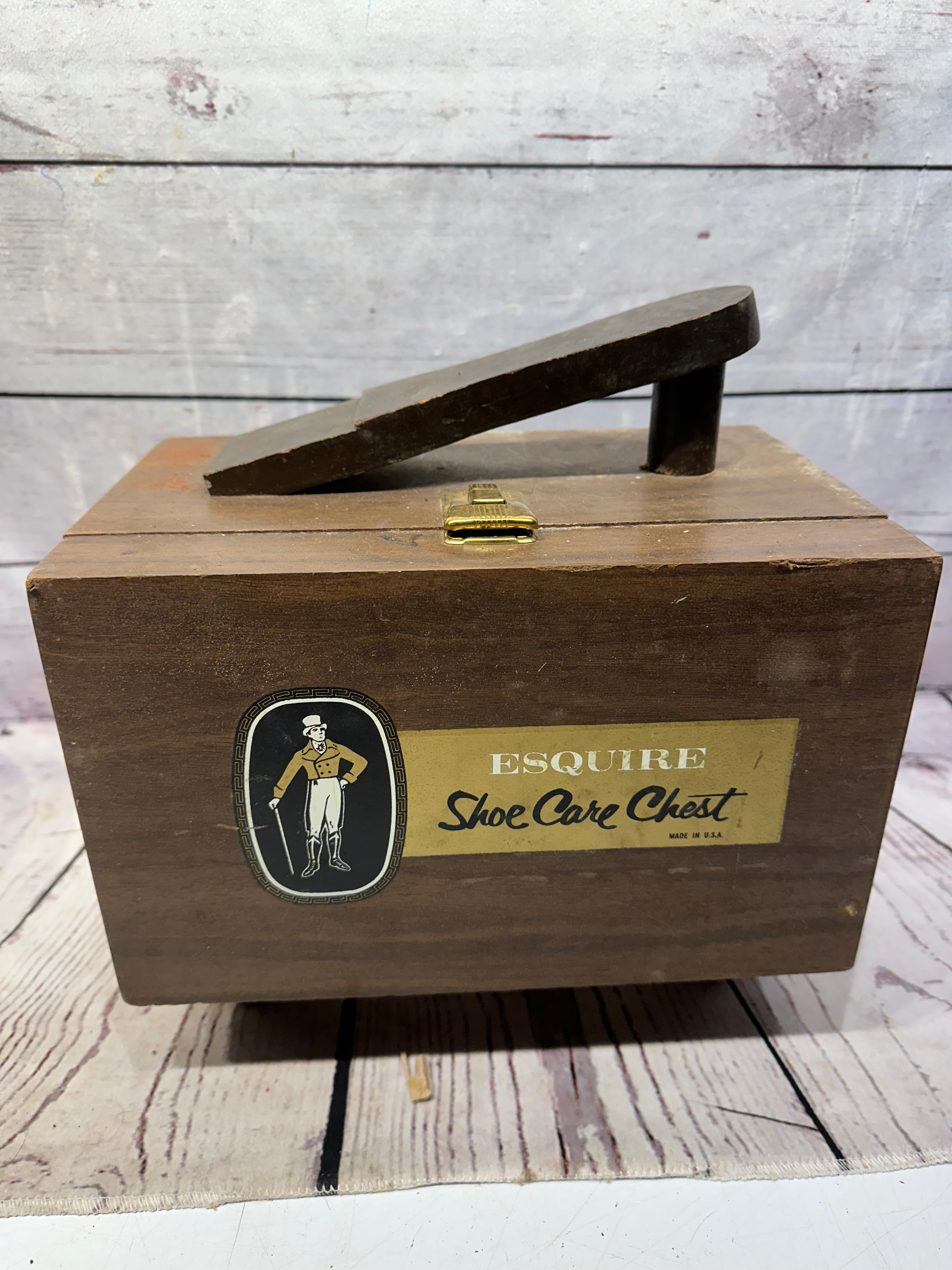 Esquire Shoe Care Chest