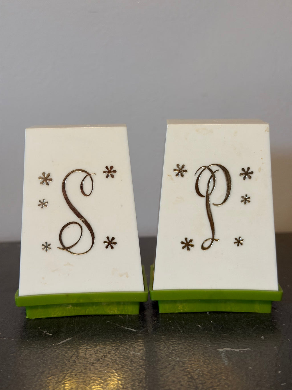 Salt Pepper Shakers