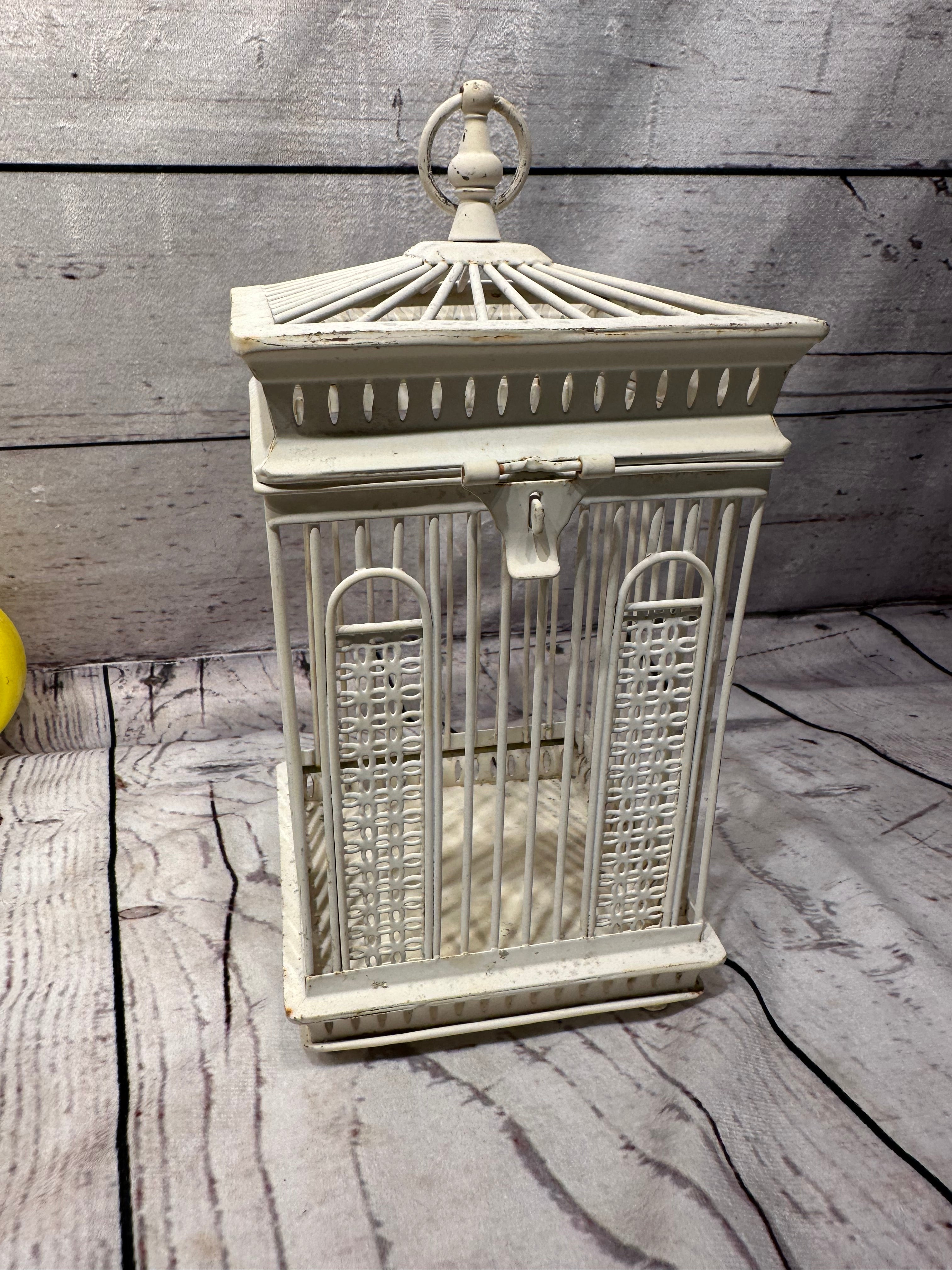 Metal Candle Holder