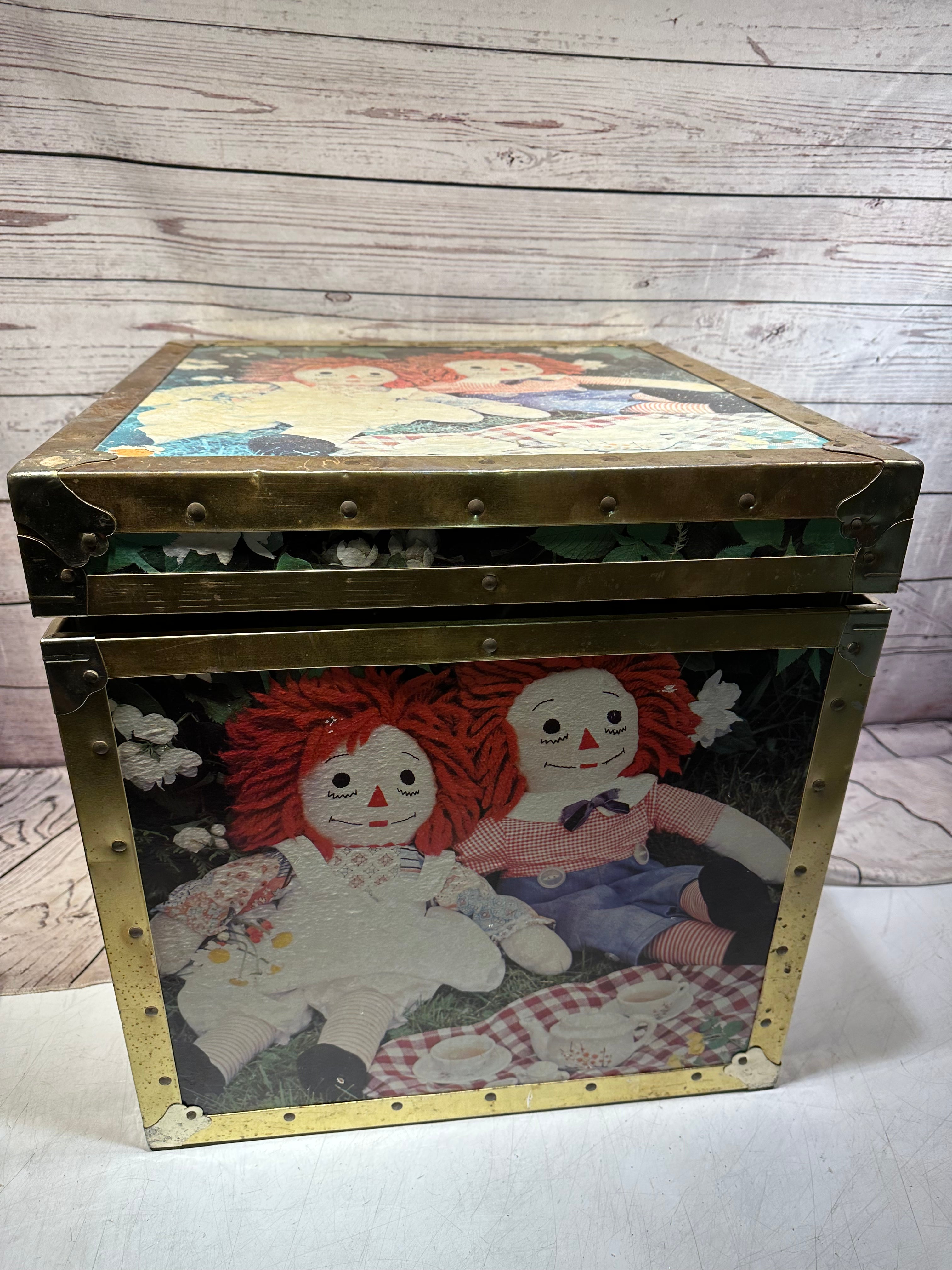 1970's Raggedy Ann Toy Chest