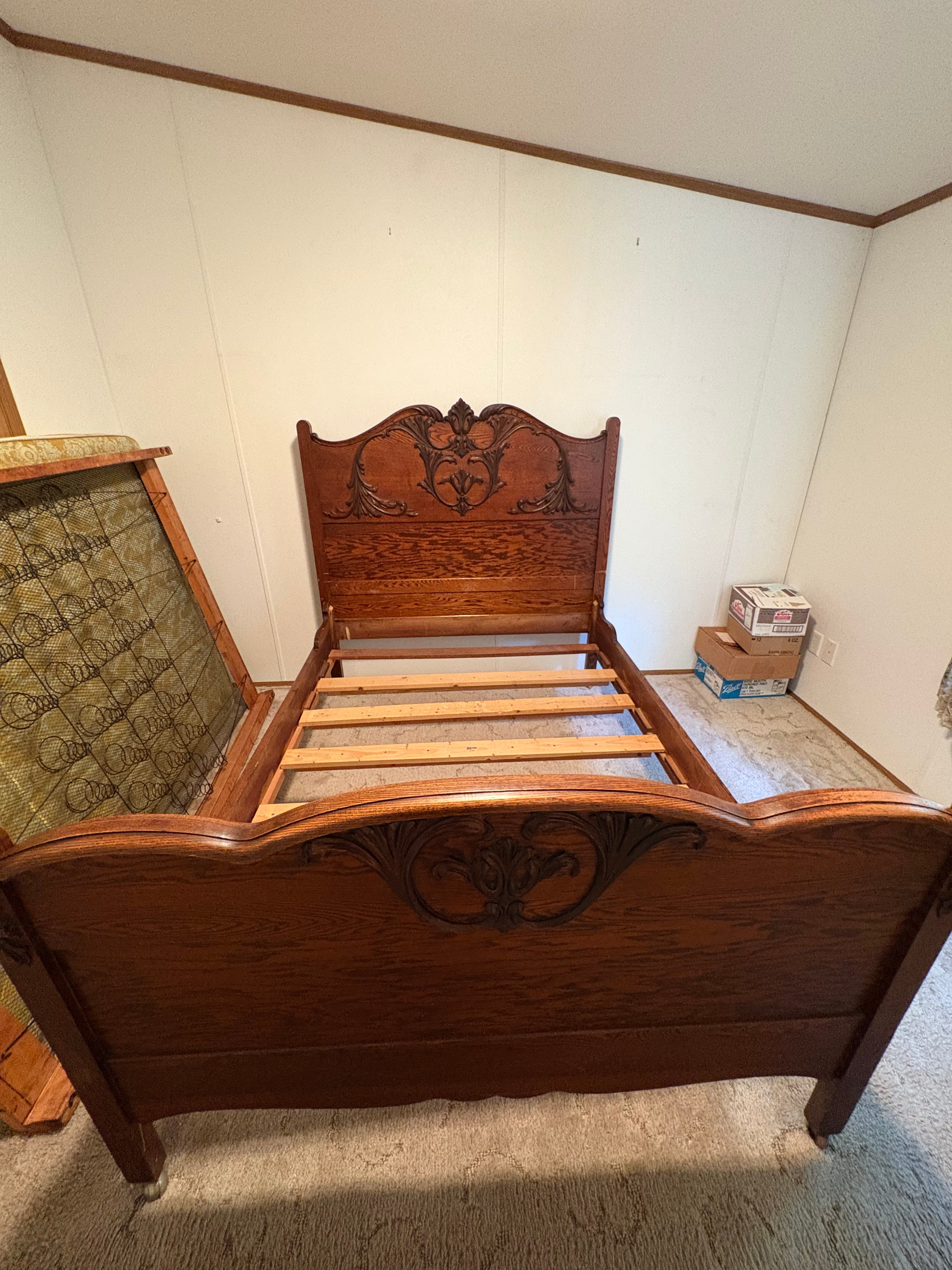 3-Piece Mid-Century Bedroom Set