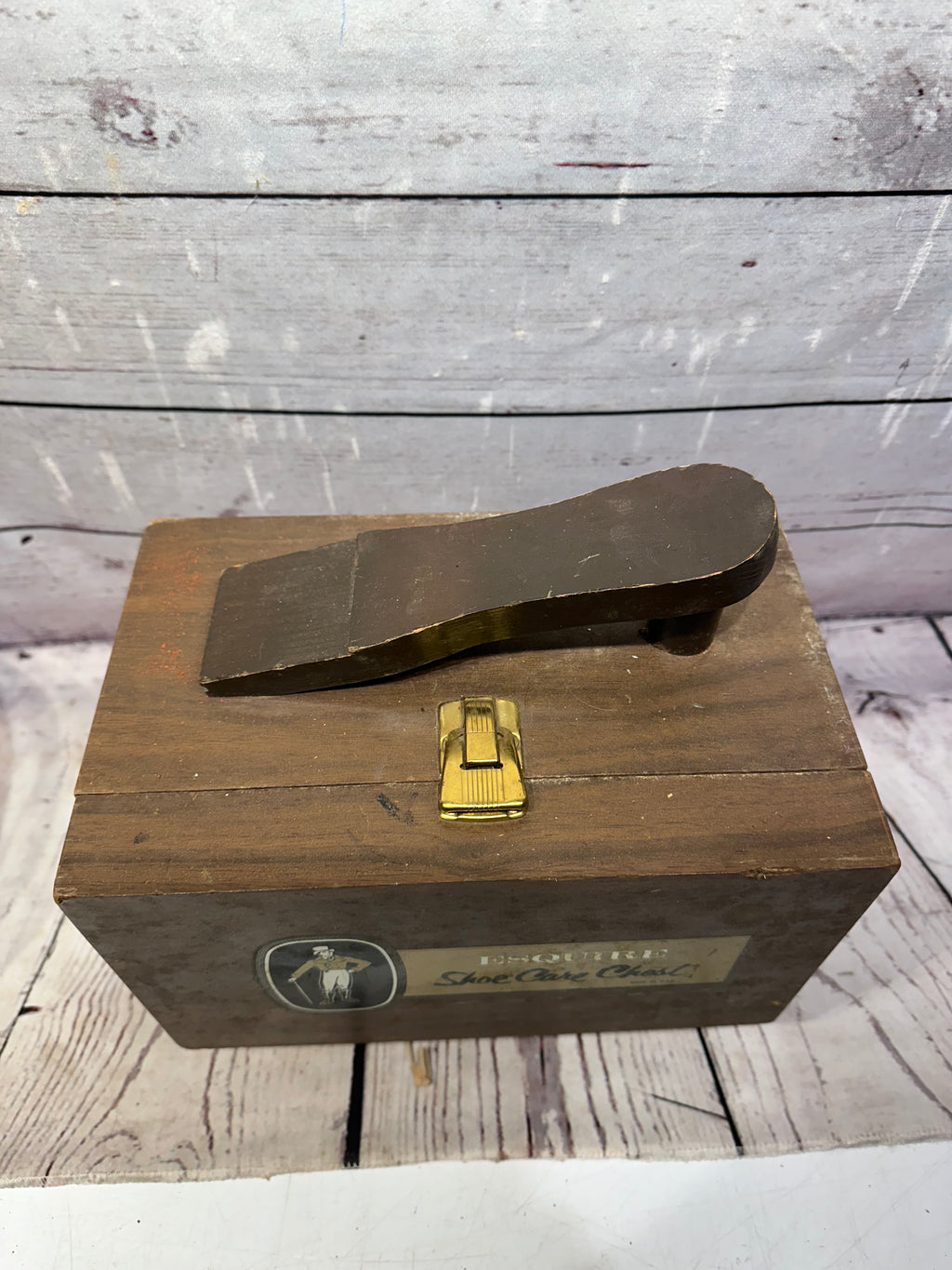 Esquire Shoe Care Chest
