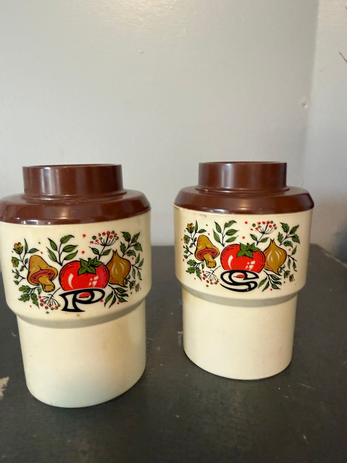 Salt Pepper Shakers