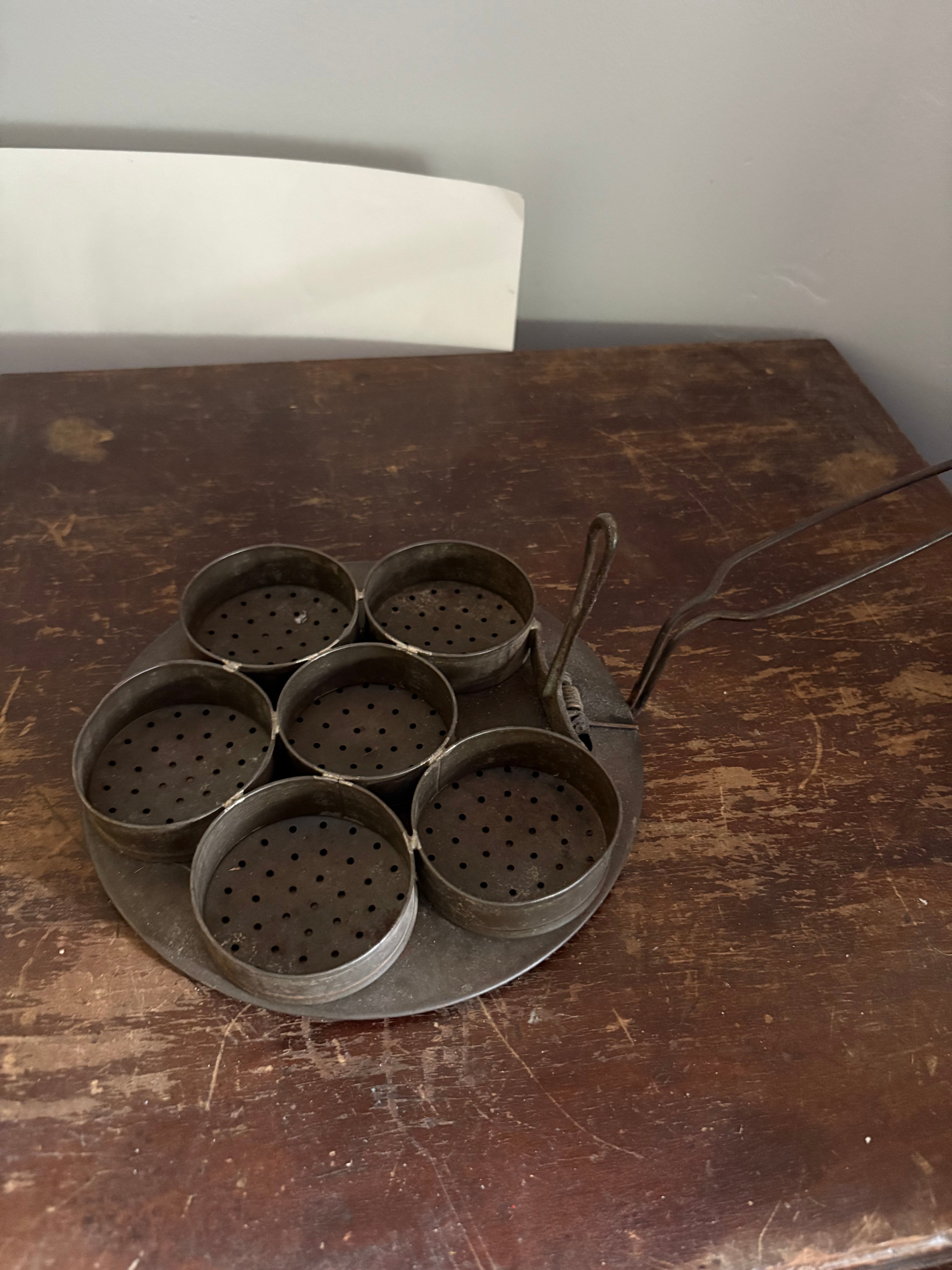 1900’s Egg Poacher