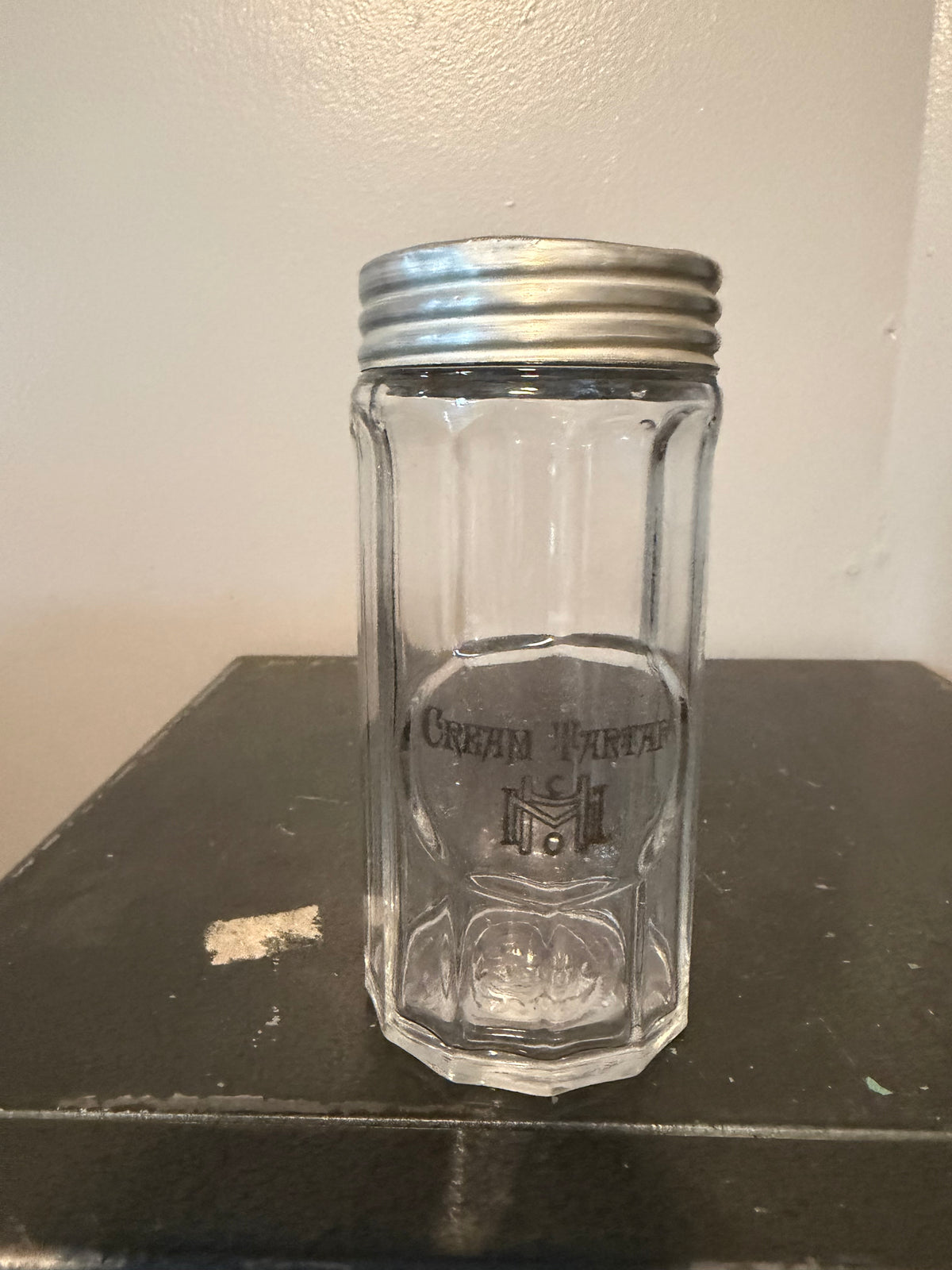 Assorted Pottery/Glassware
