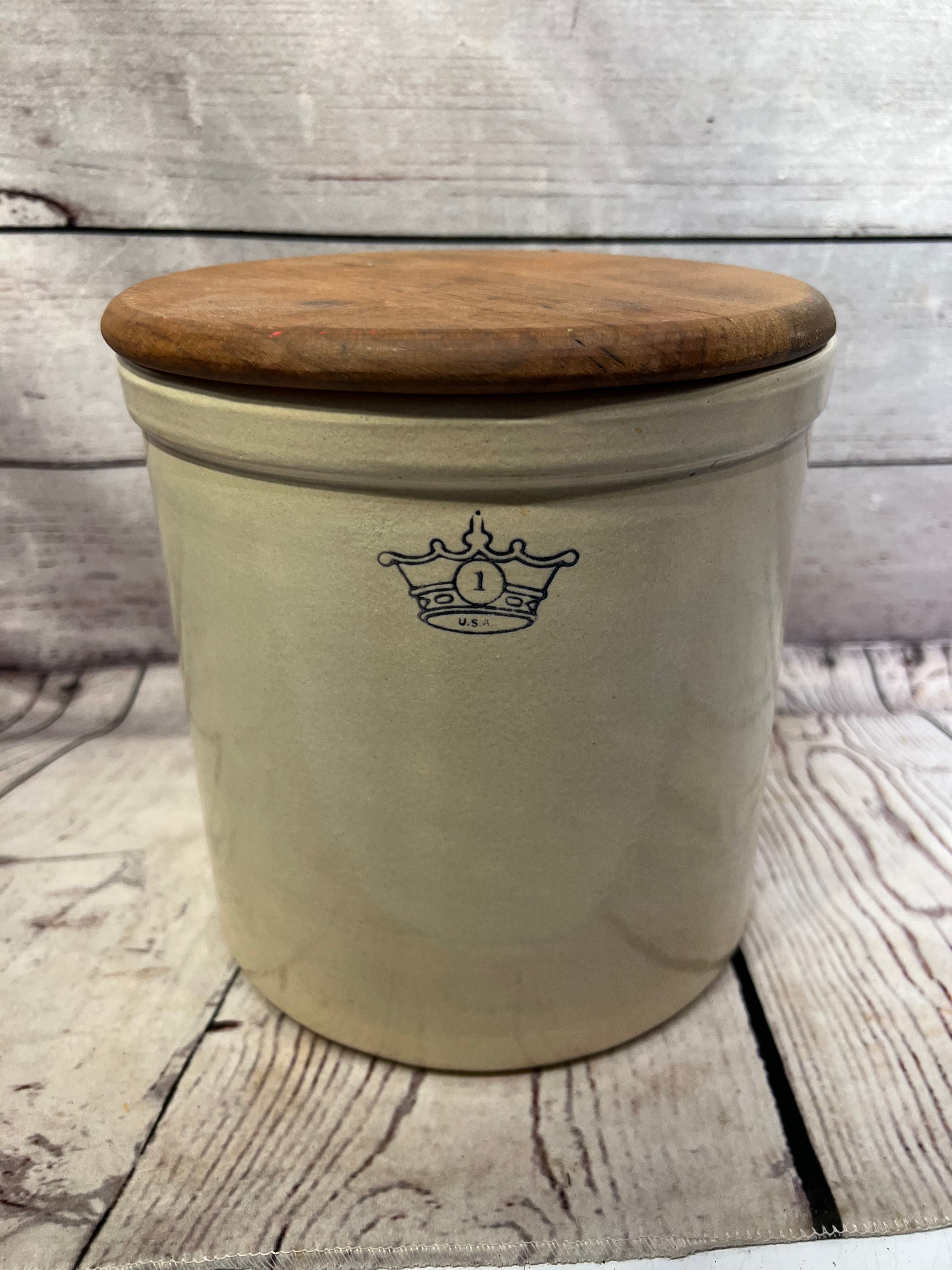 Americana Robinson Ransbottom Crock 1 Gallon
