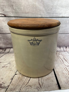 Americana Robinson Ransbottom Crock 1 Gallon