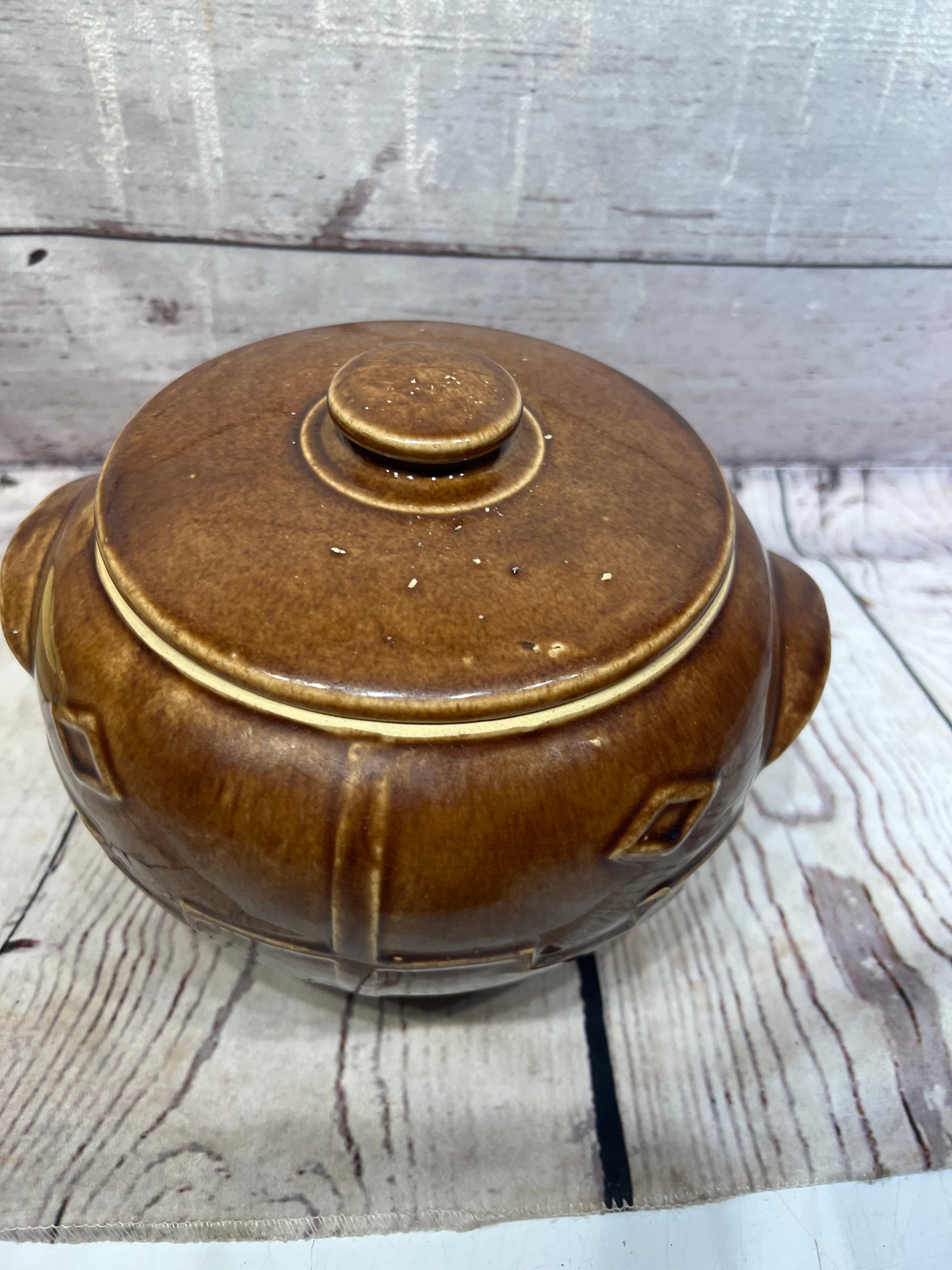 USA Pottery Bowl with lid