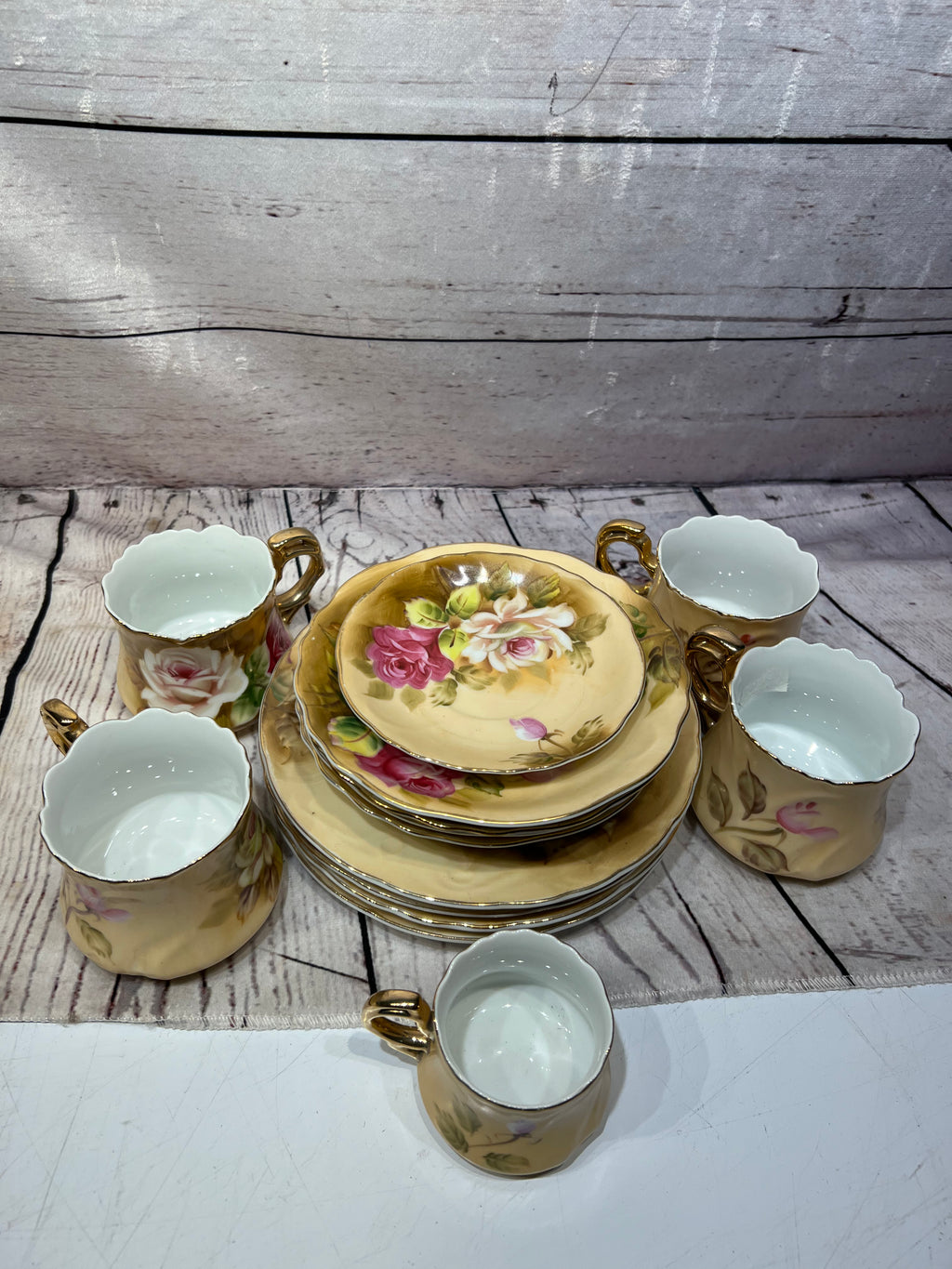 Lefton Chine Dish Set