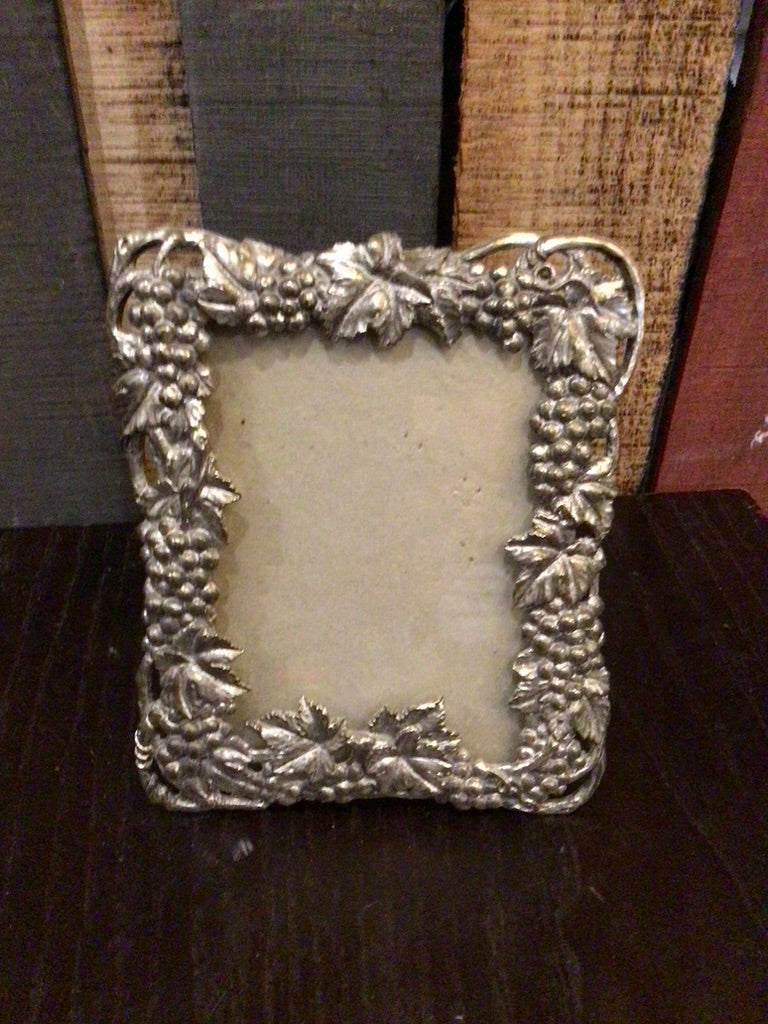 silver picture frame