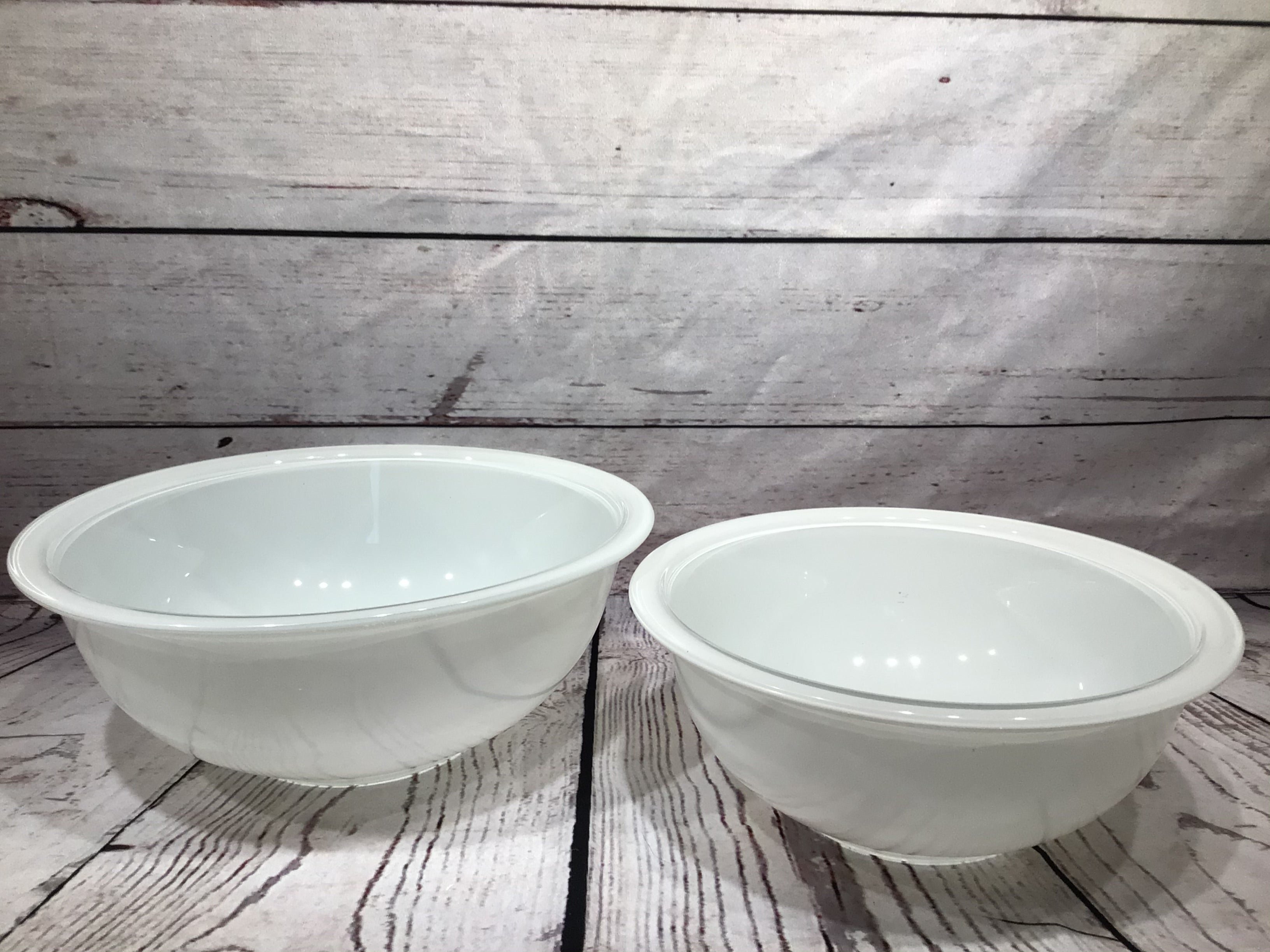 Pyrex Nesting Bowls