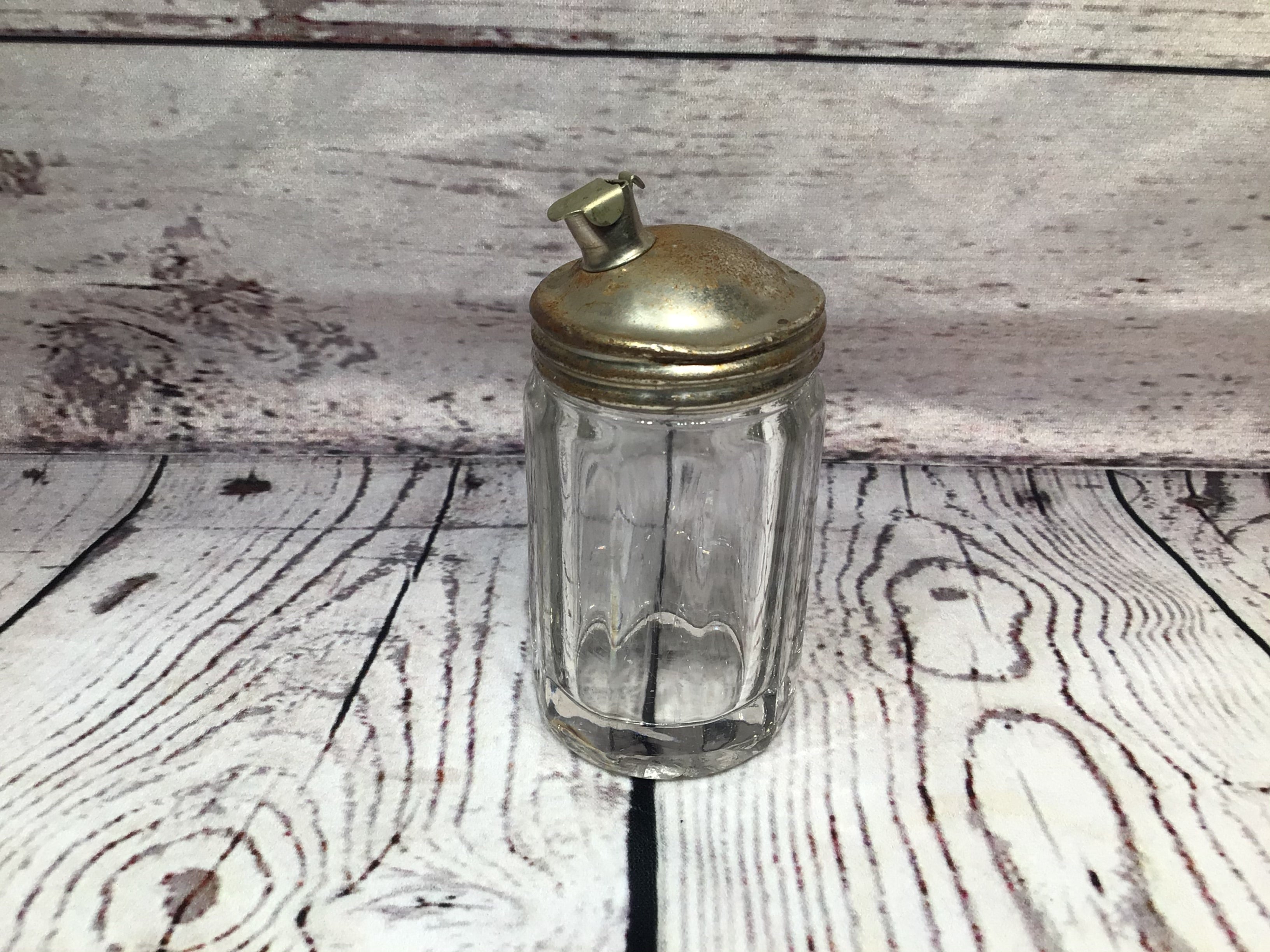 Vintage small sugar pour