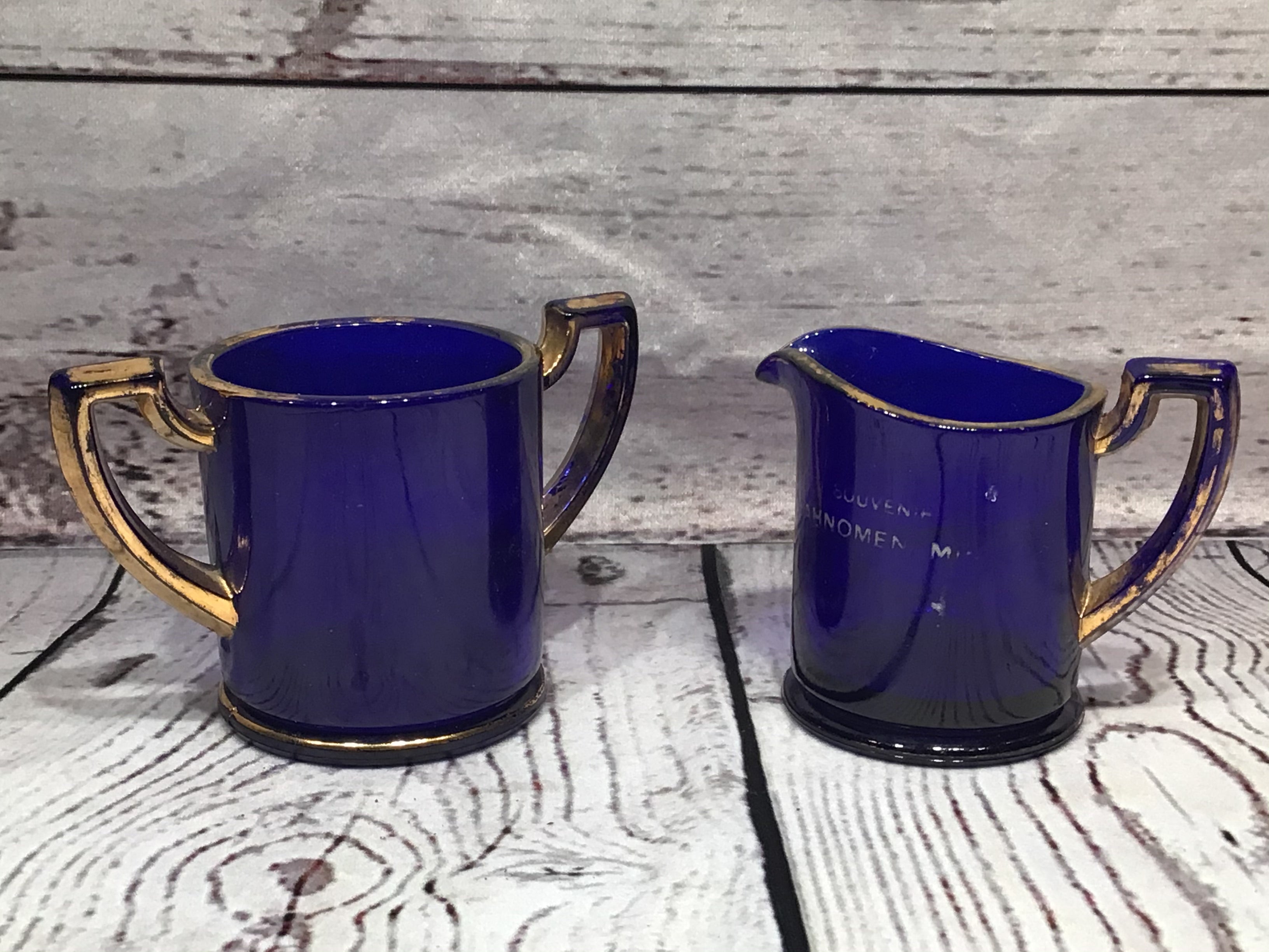 Blue cream and sugar glasses set