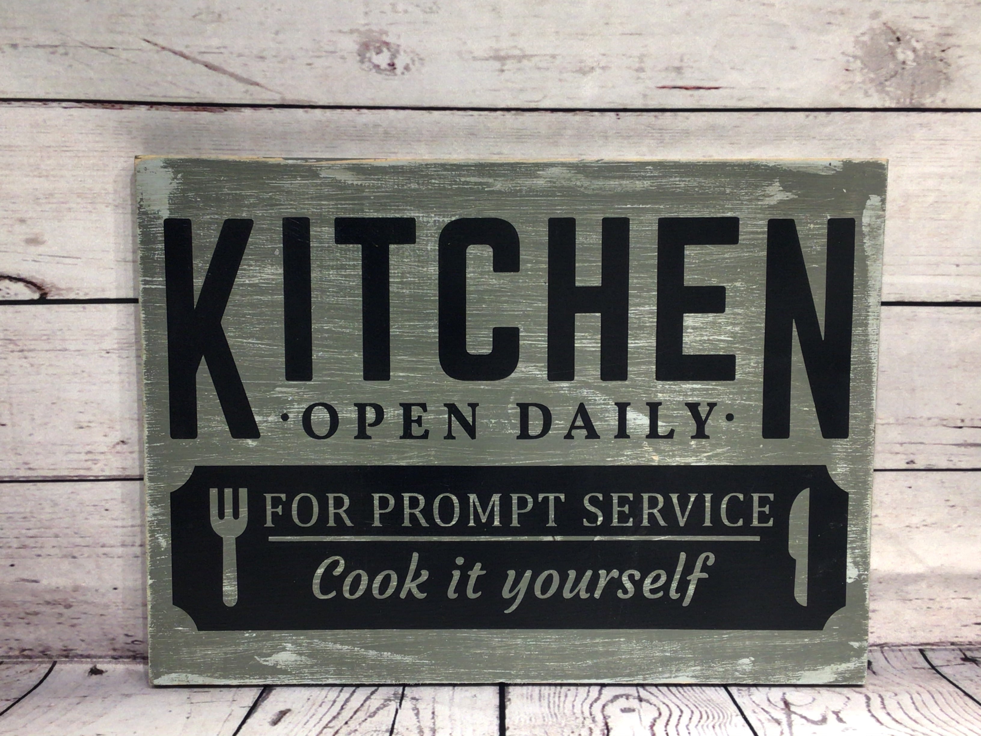 15.5" x 11.5" Kitchen open daily sign