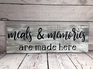 21" x 7" Meals & Memories Sign