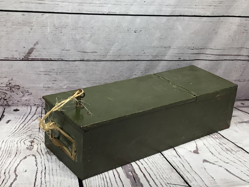 Vintage Lock Despots Box