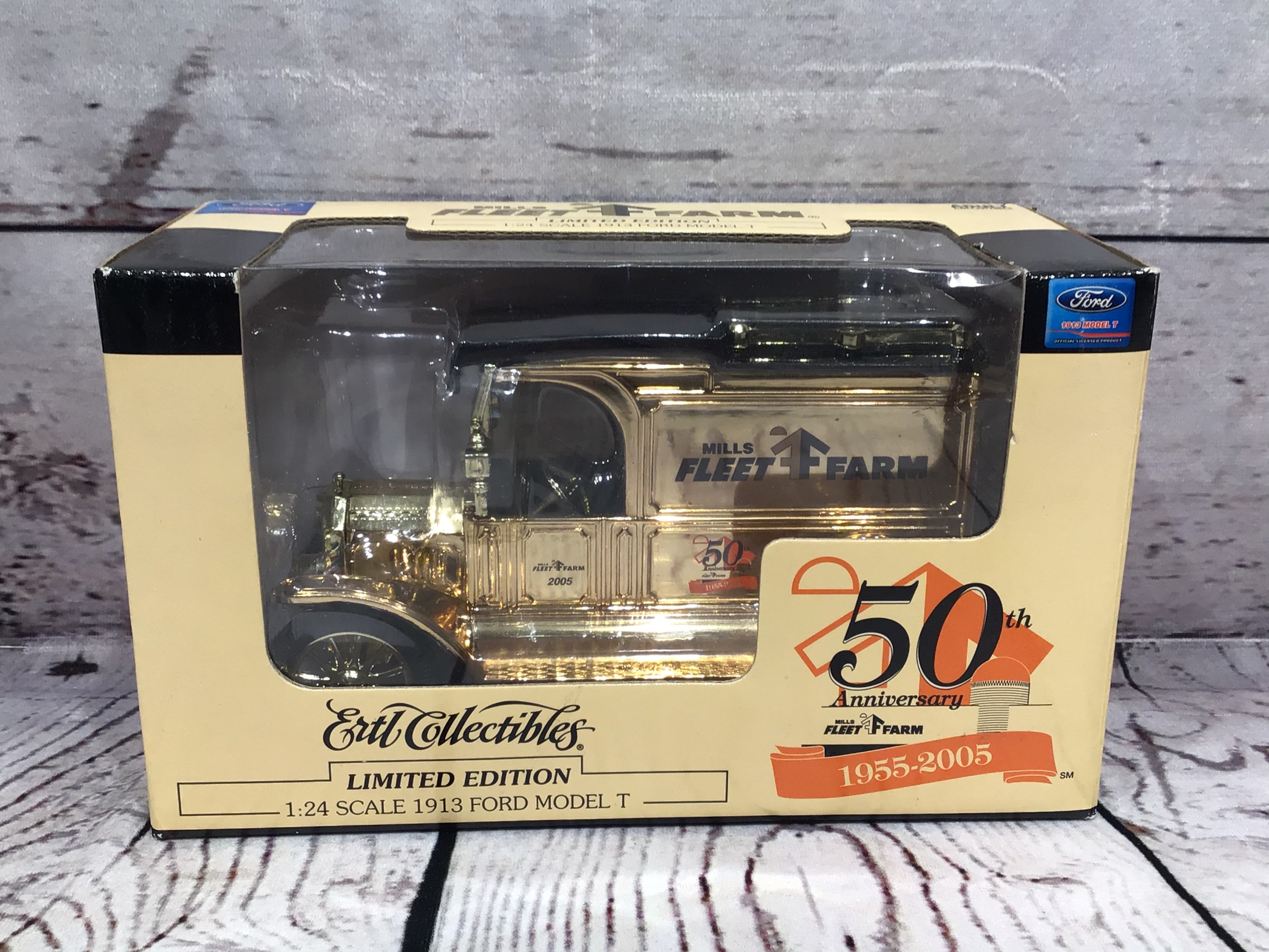 Ertl 1913 Ford Model T 50th Anniversary