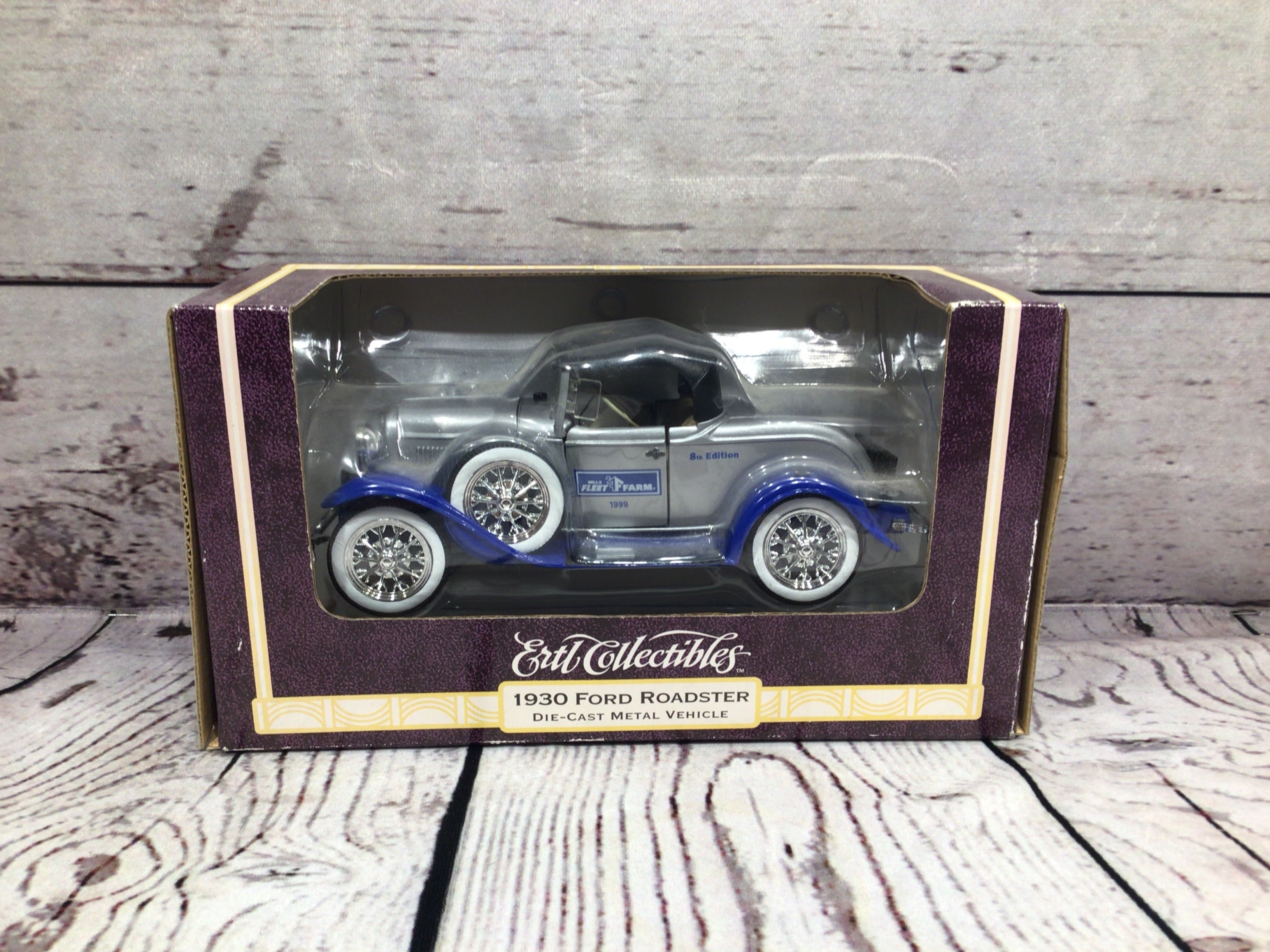 Ertl 1930 Ford roadster