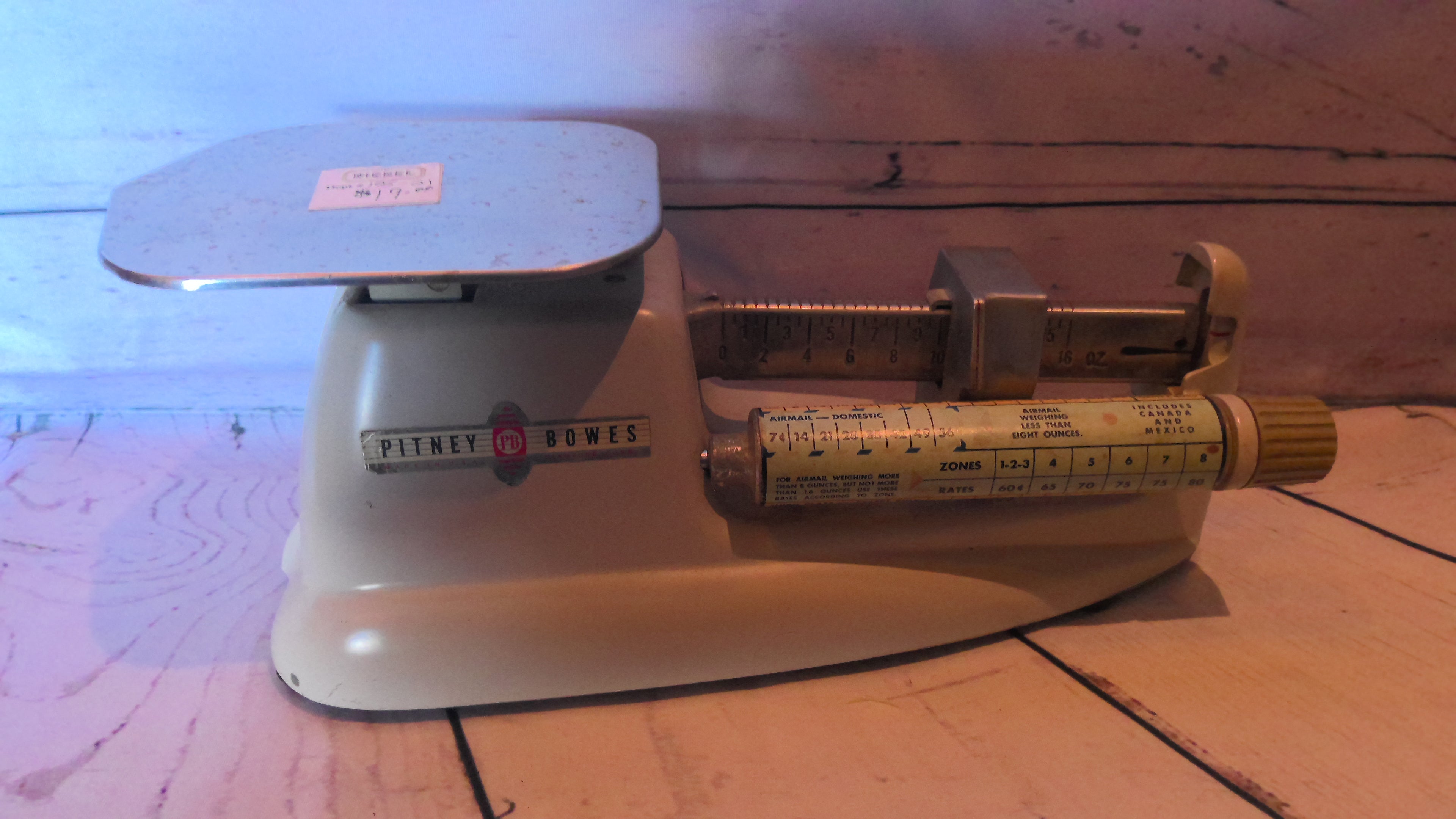 Vintage Mail Scale