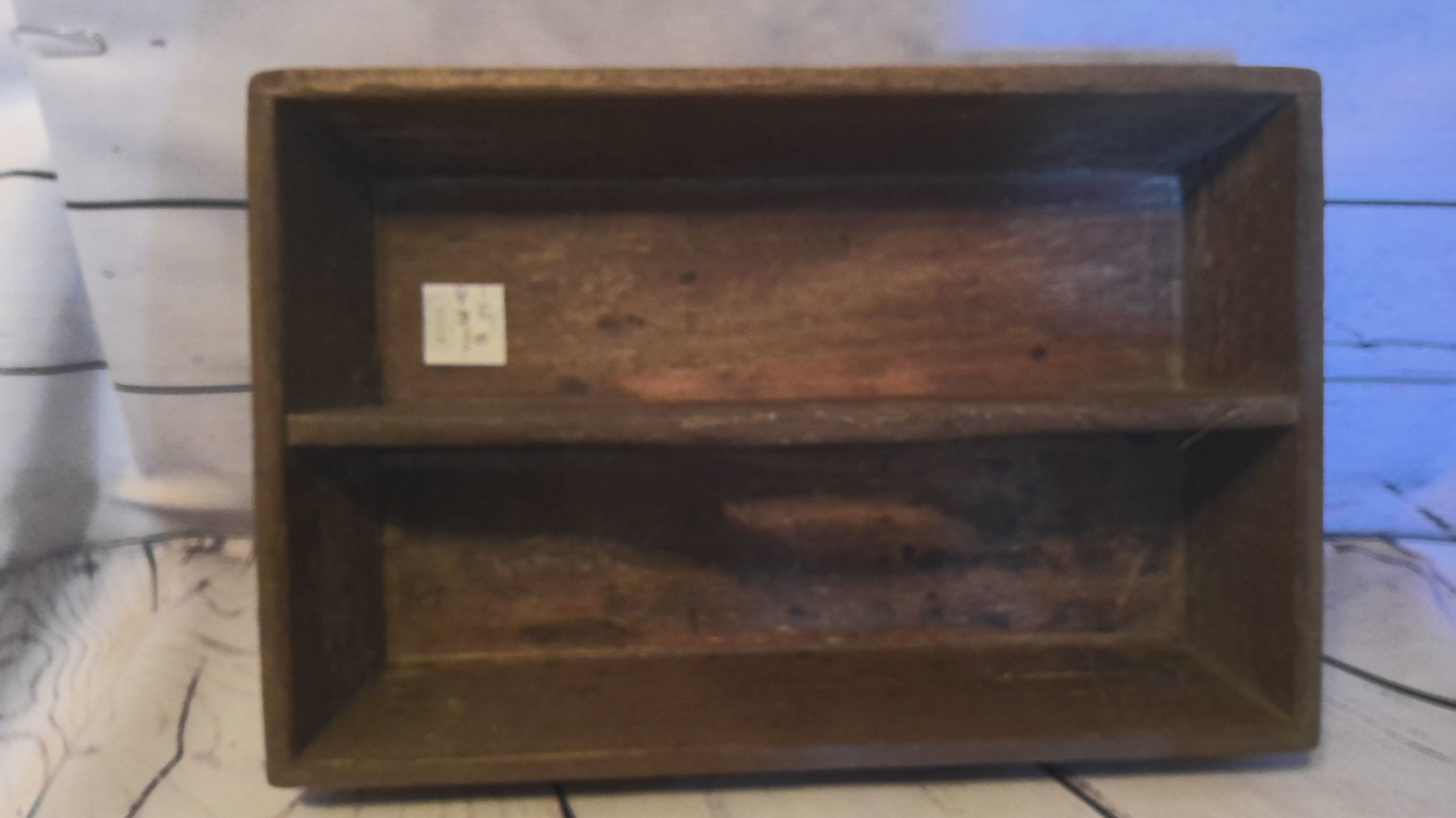 Wood table organizer