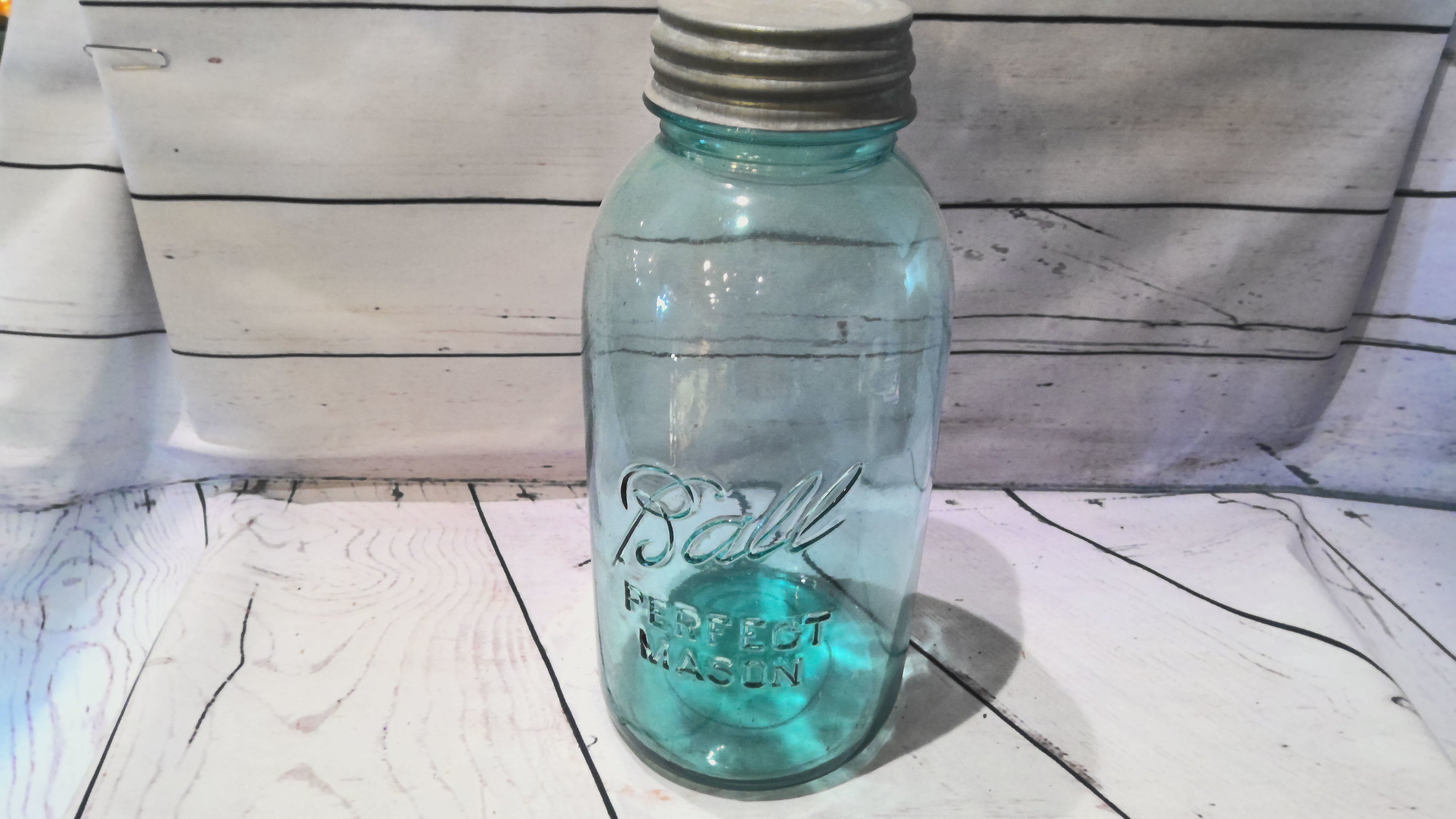 Large ball jar with lid