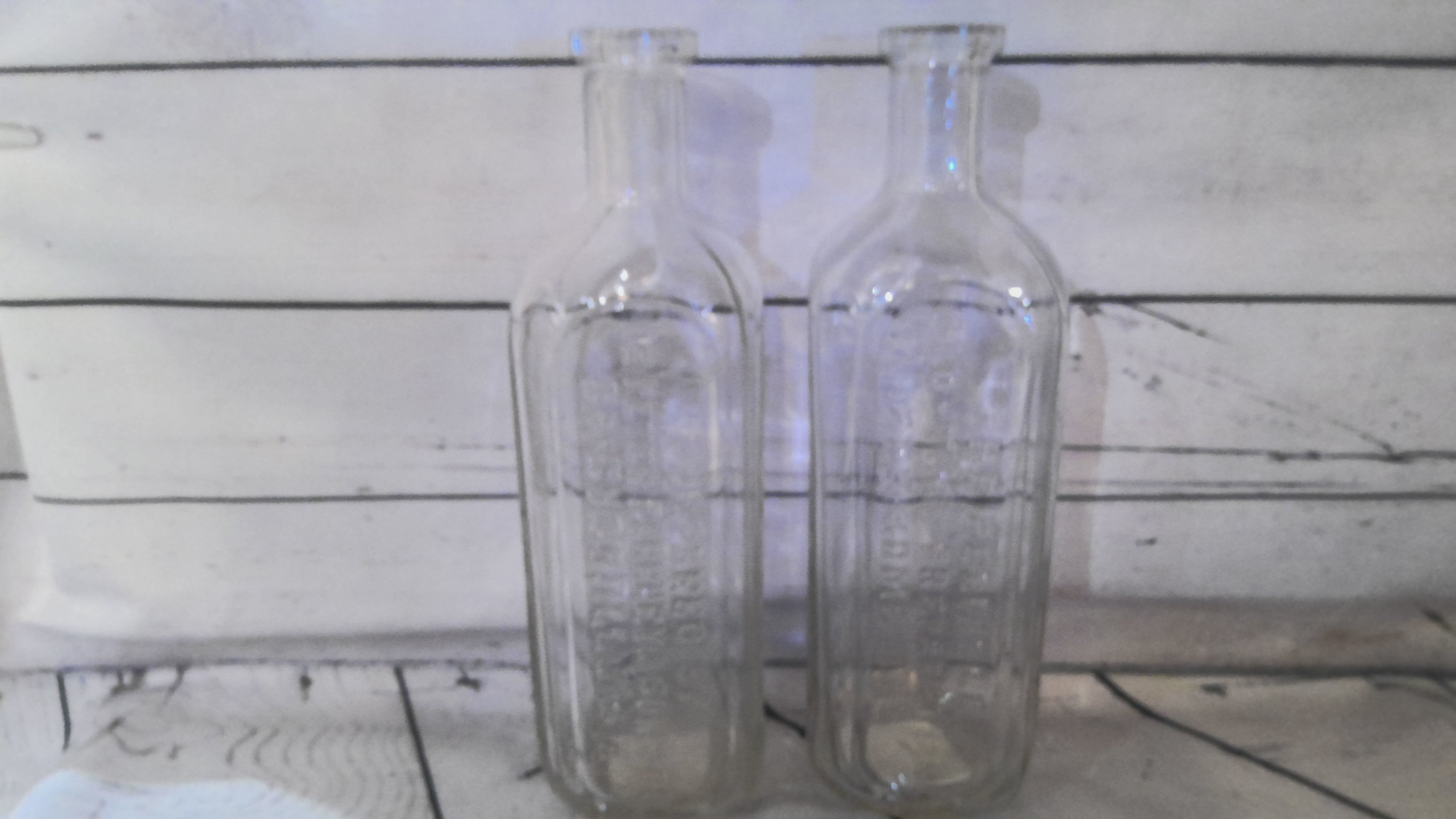 Doctor Peter fahrney and sons Co bottles