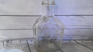 One court Berry cup wine bottle