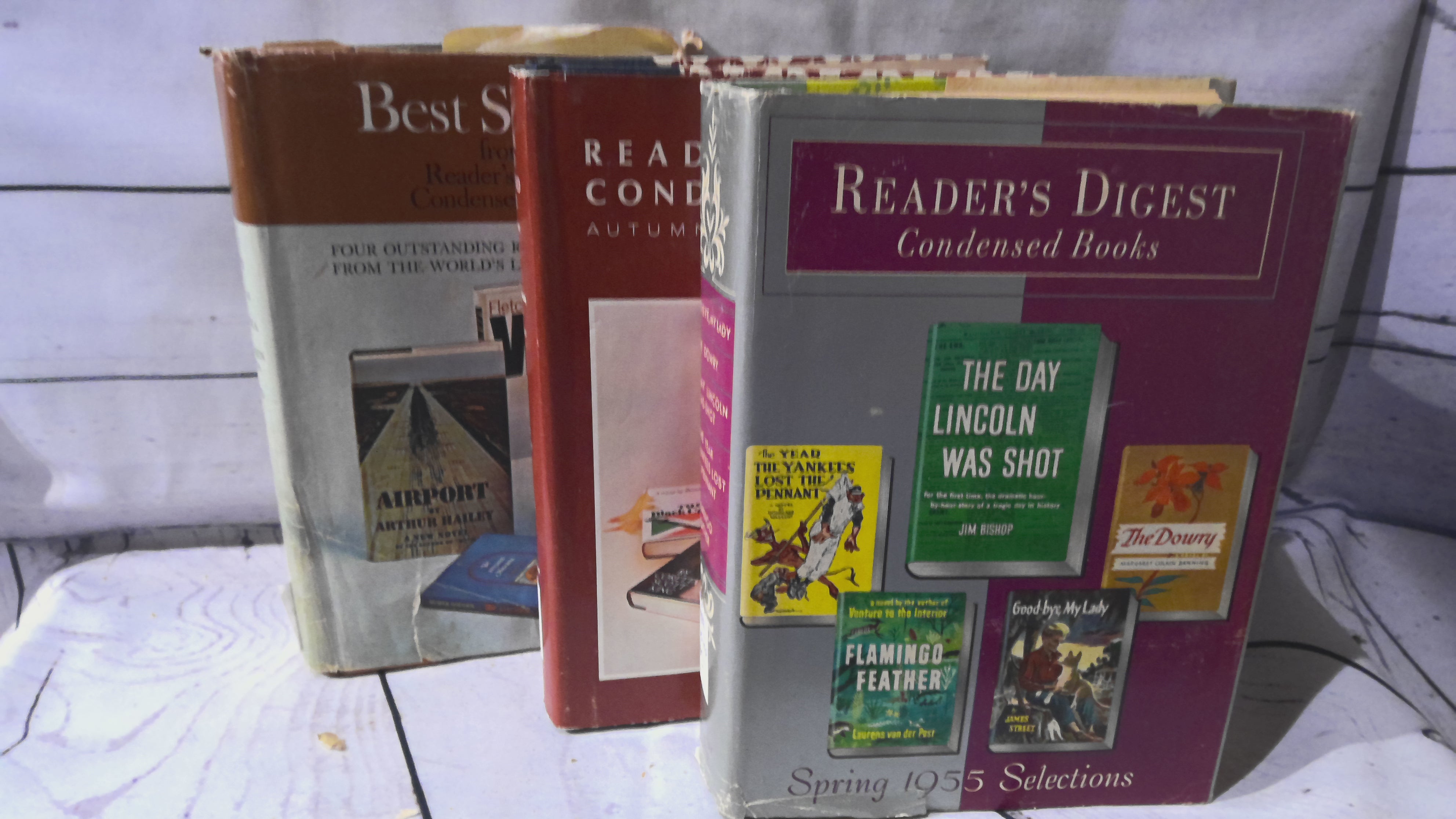 Readers digest: Assortment of books