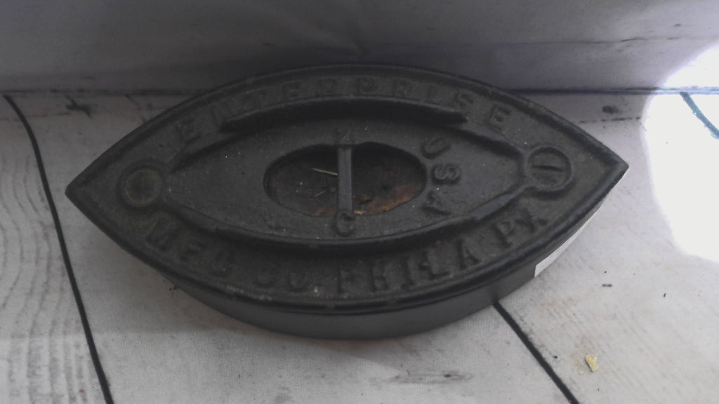 Enterprise MFC Co Sad Iron