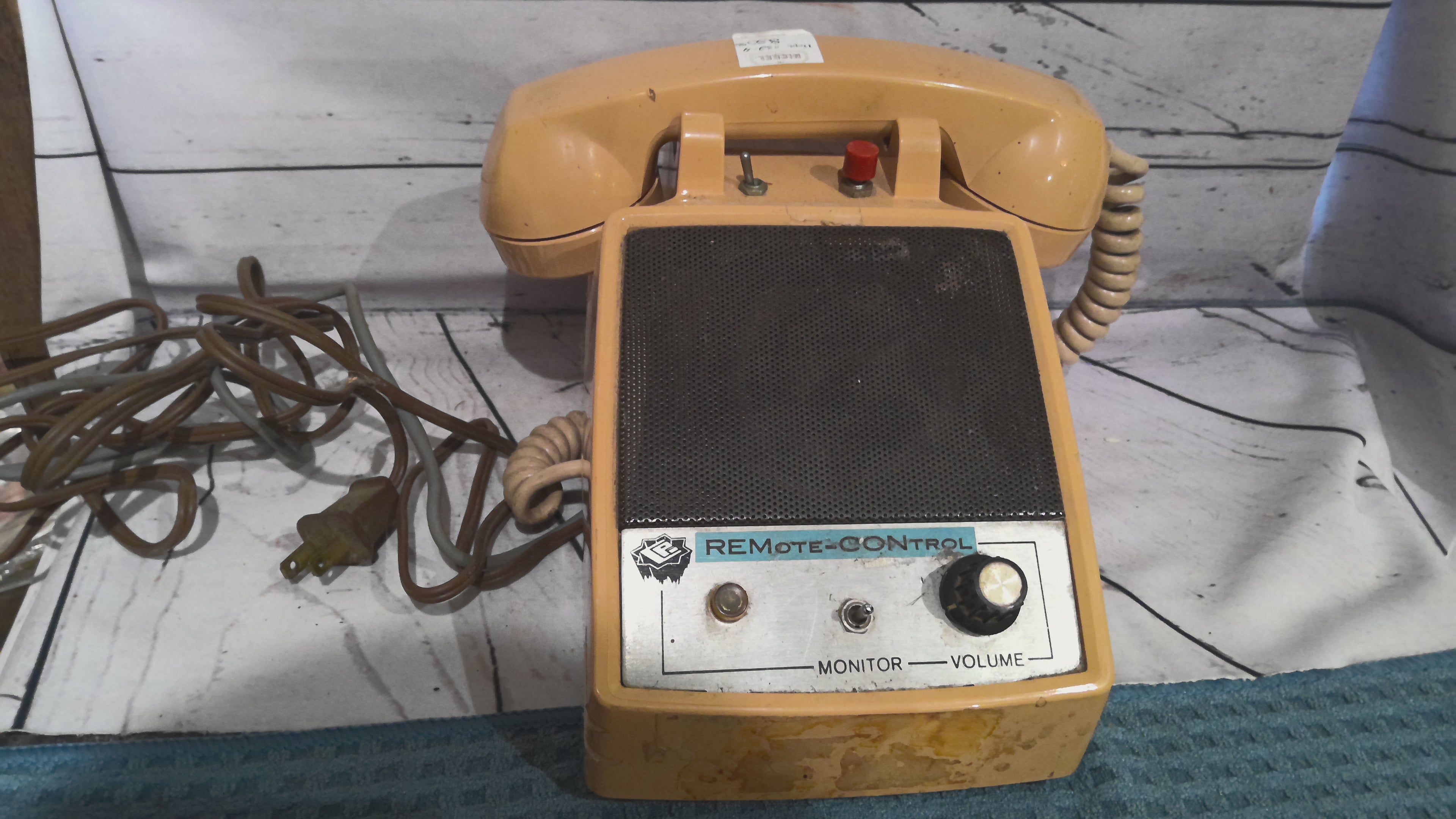 Antique REMote-CONtrol Telephone
