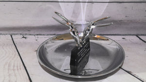 Hamilton production Pelican ashtray