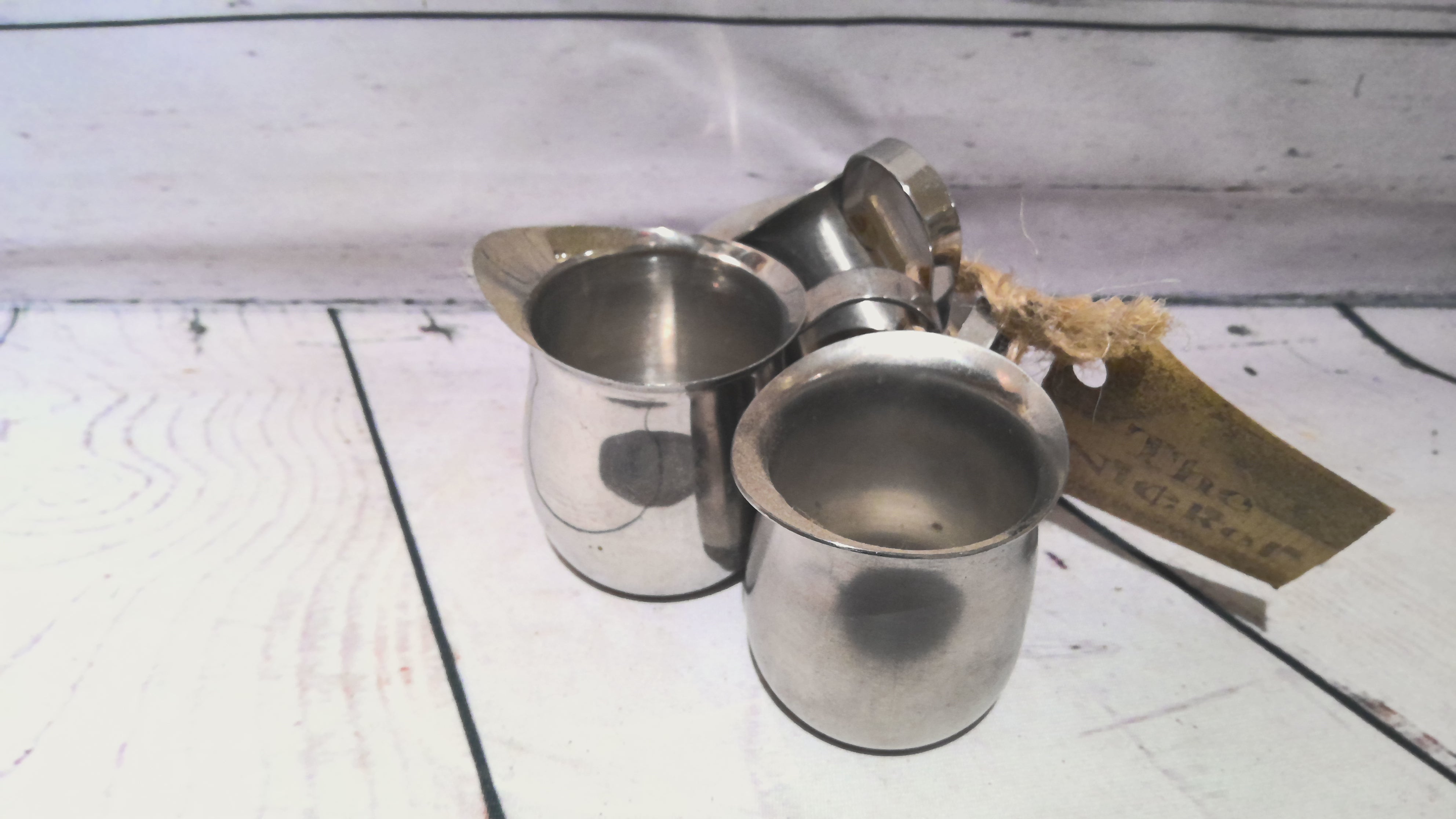 Creamer tins (3)