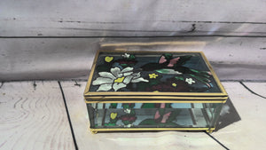Glass hummingbird box