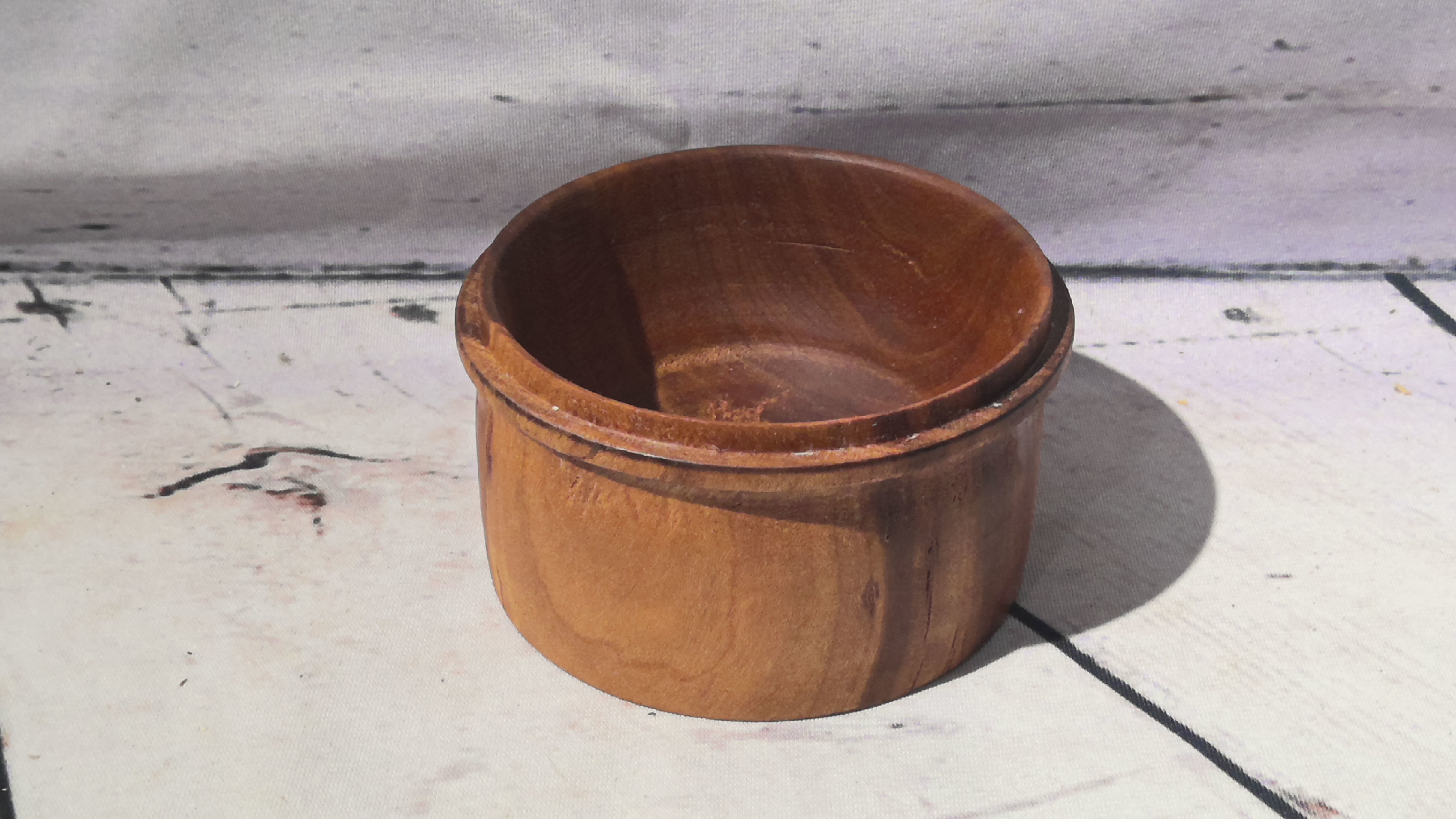 Wood bowl