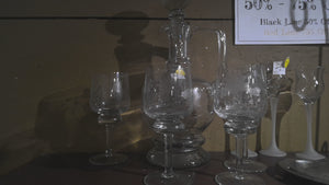 Dekanter with glasses set