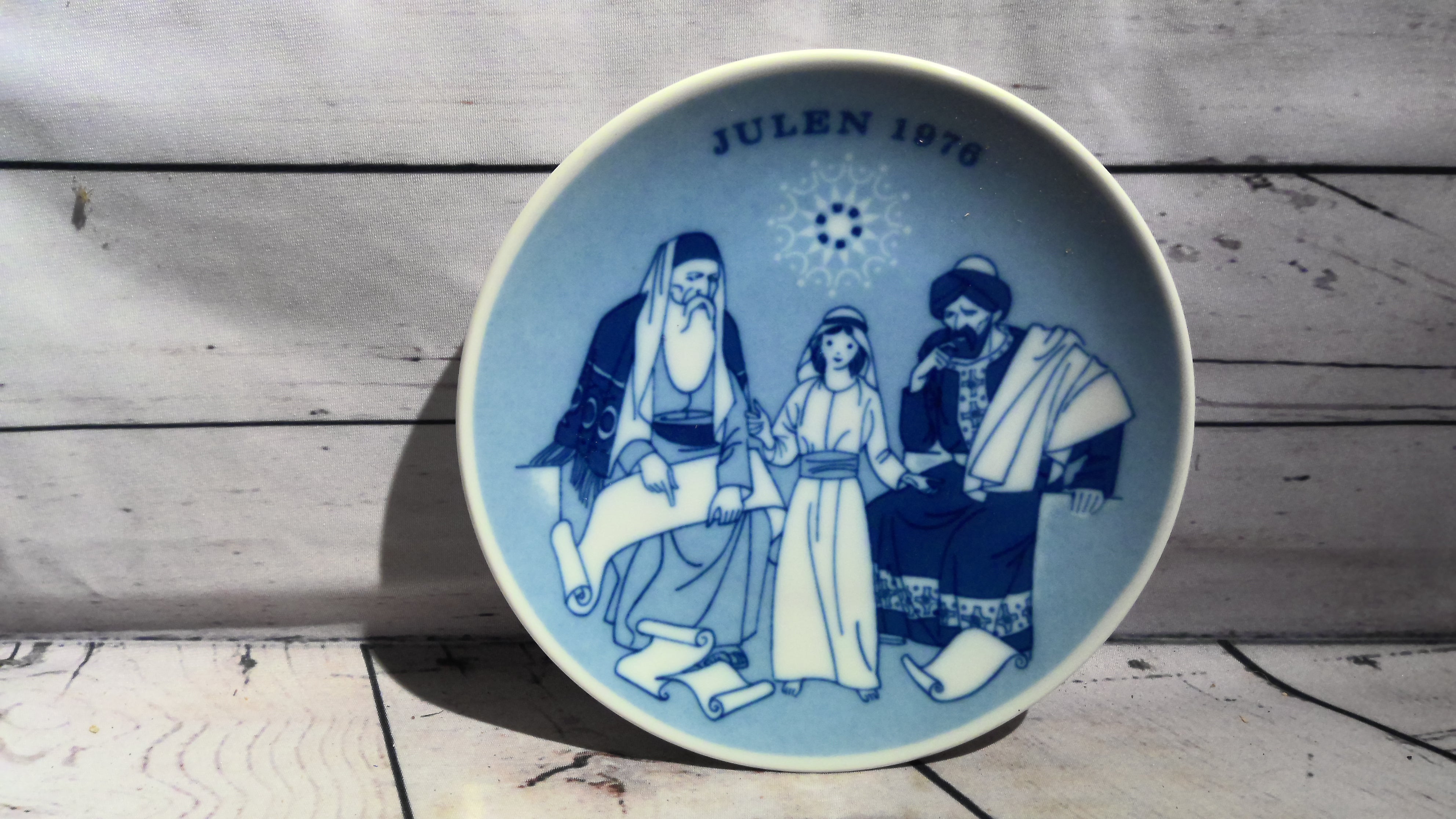 Julen 1976