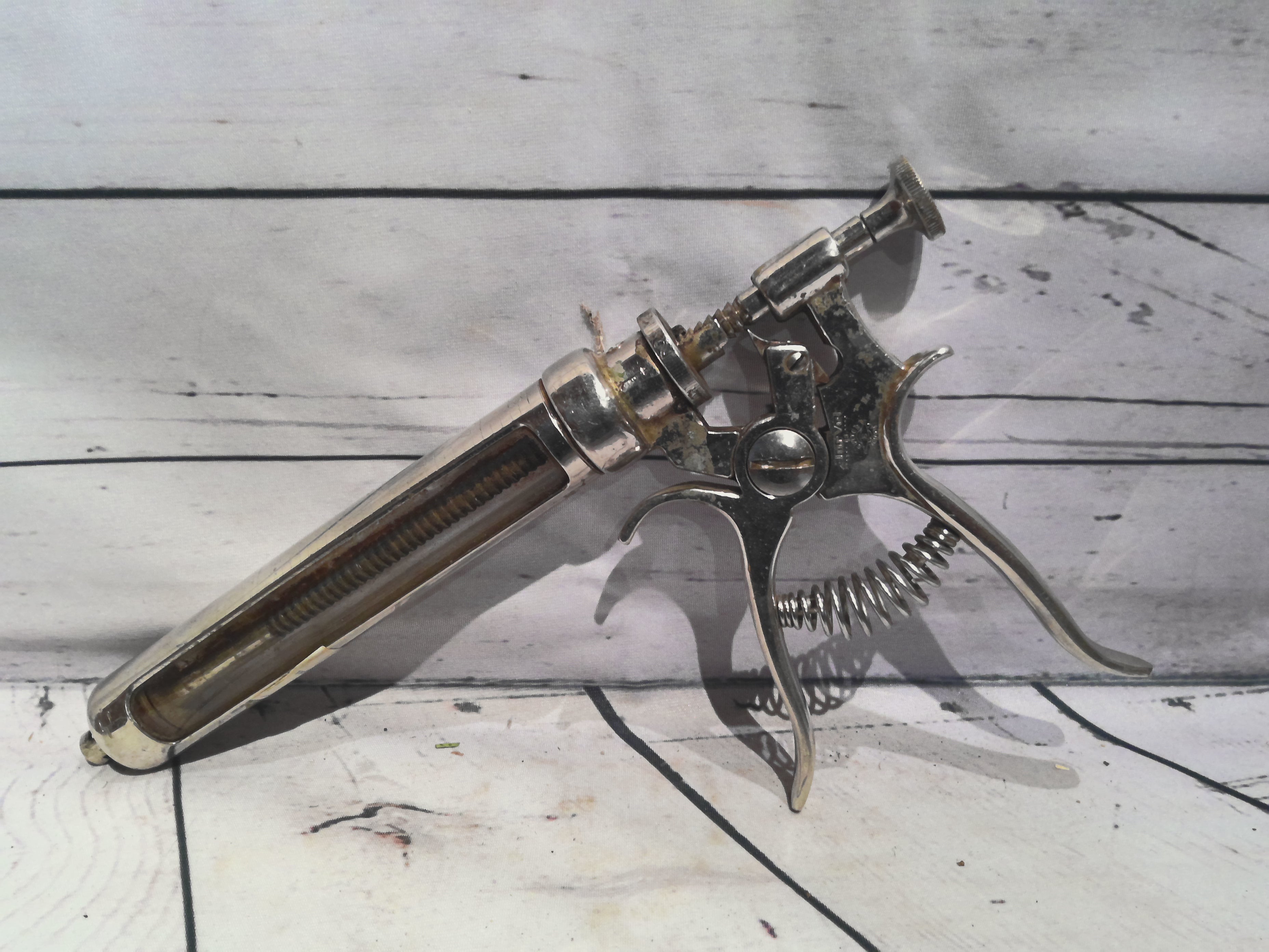 Heavy duty Jorvet syringe