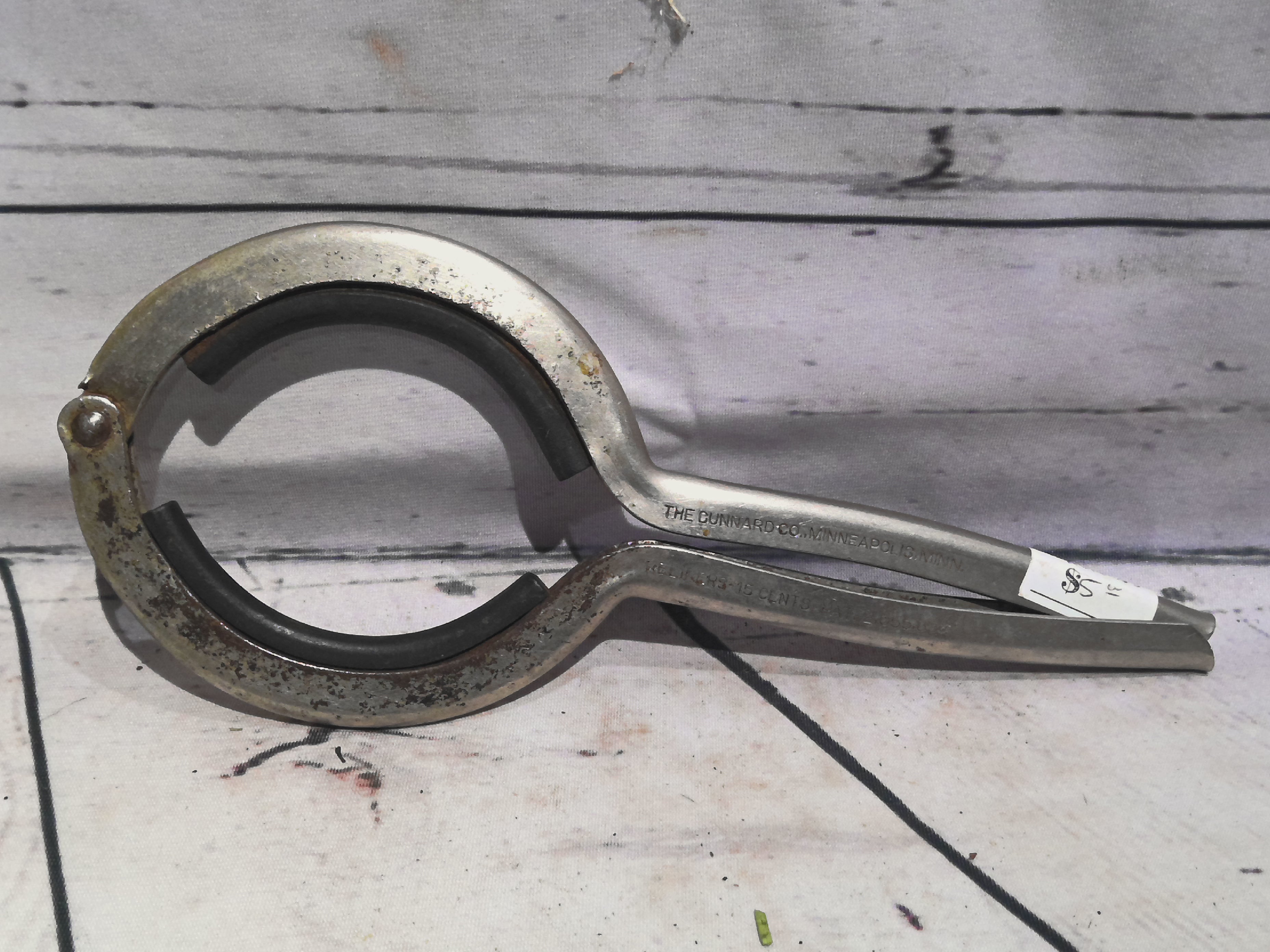 oil filter tool
