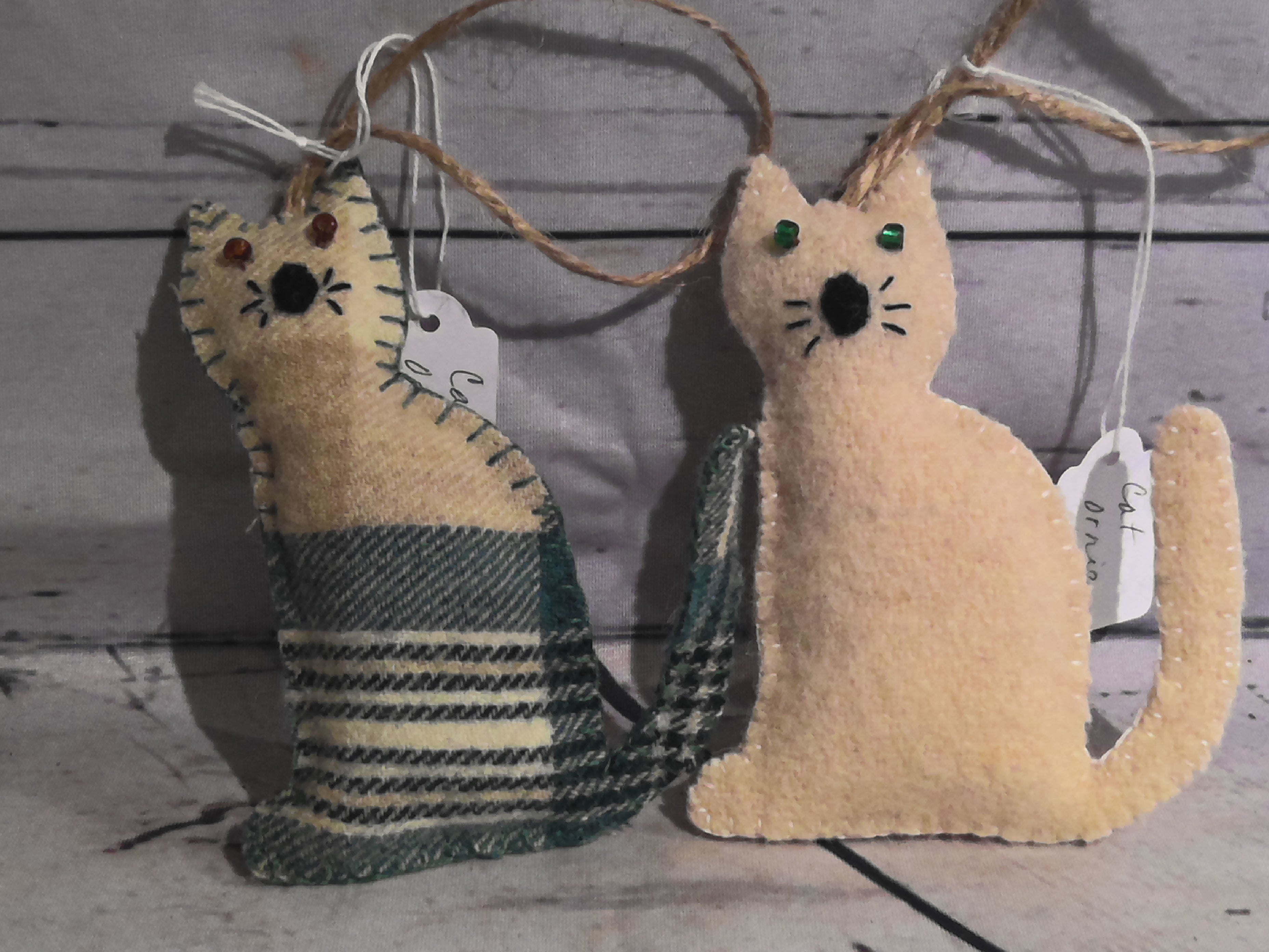 Crocheted cats