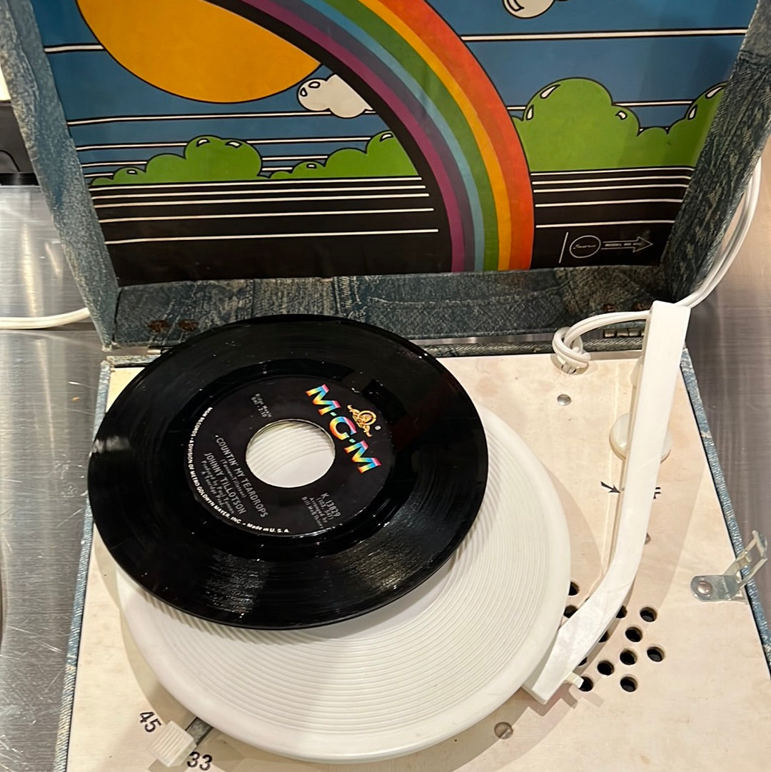 Phonograph toy