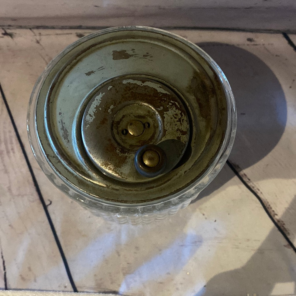 Vintage hand stir cup/lid