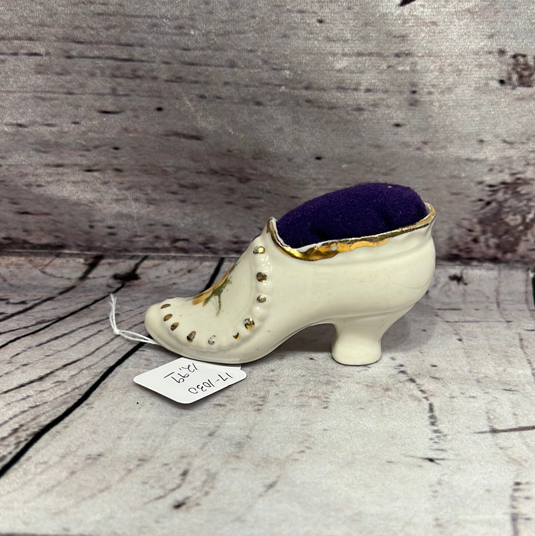 Pin cushion shoes